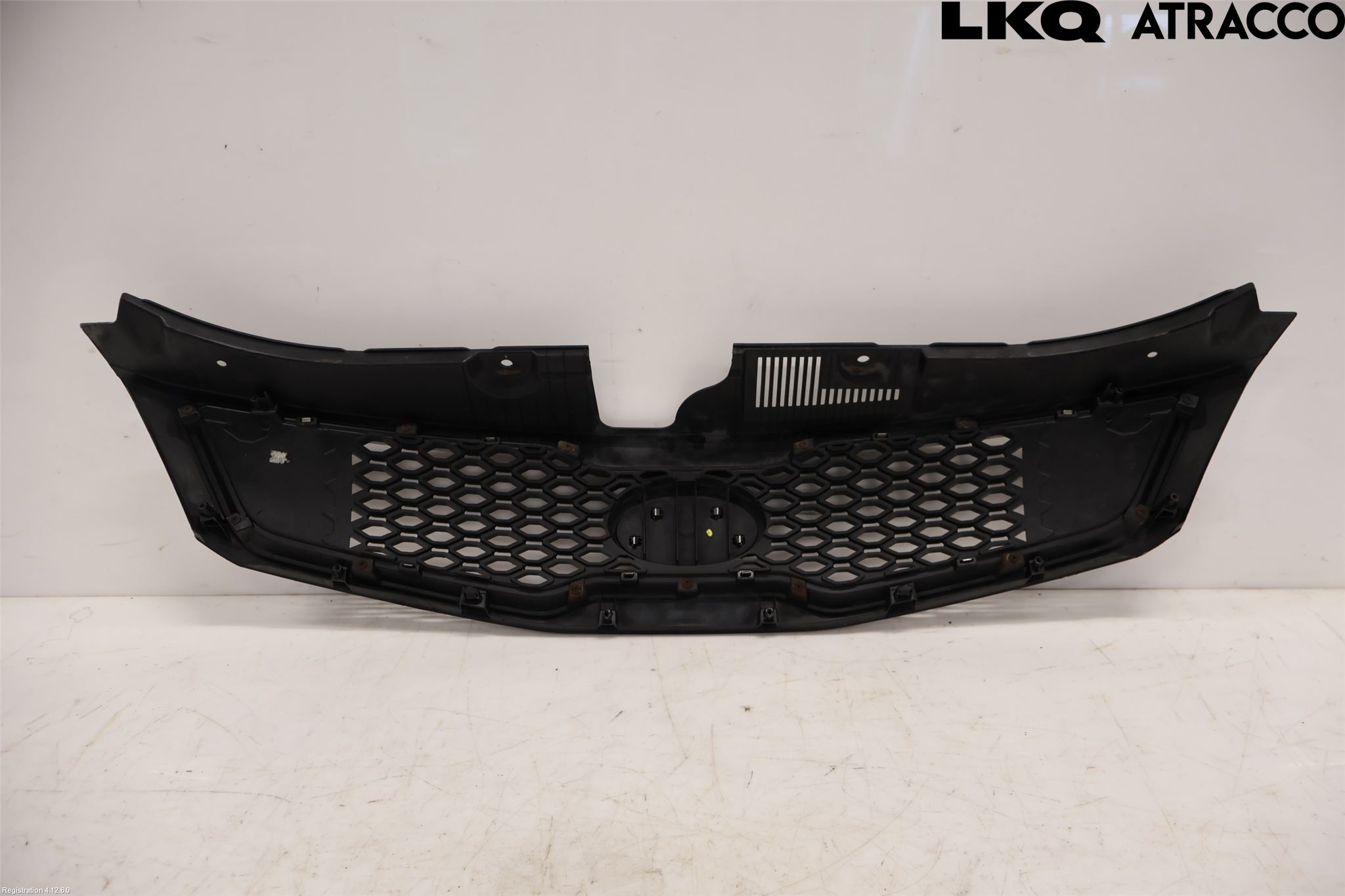 Kia CEED 06-12 Grill Komp