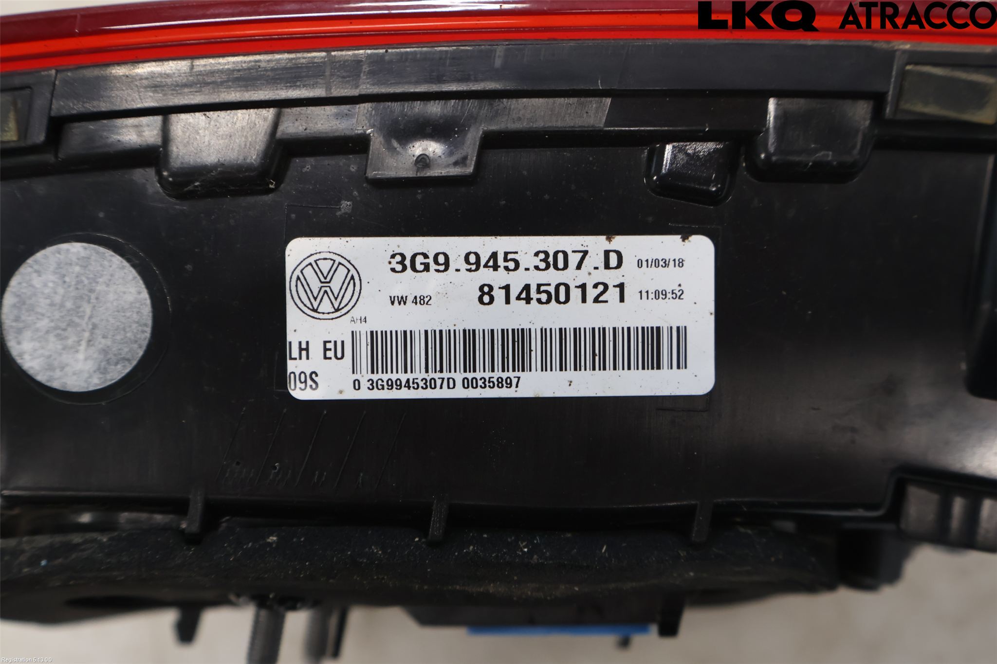 Volkswagen VW PASSAT 15-19 Bakljus Lucka Vä