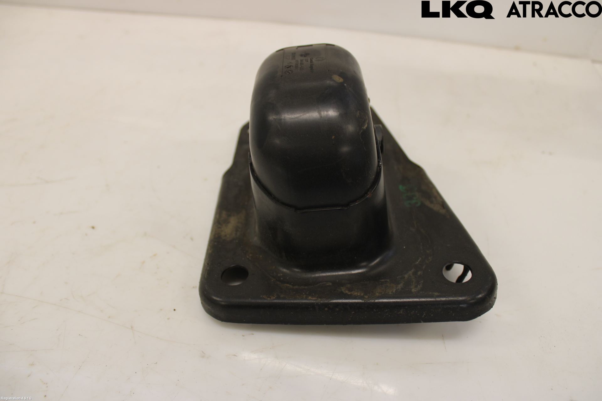 Volkswagen VW PASSAT 15-19 Bärarm Bak Vänster