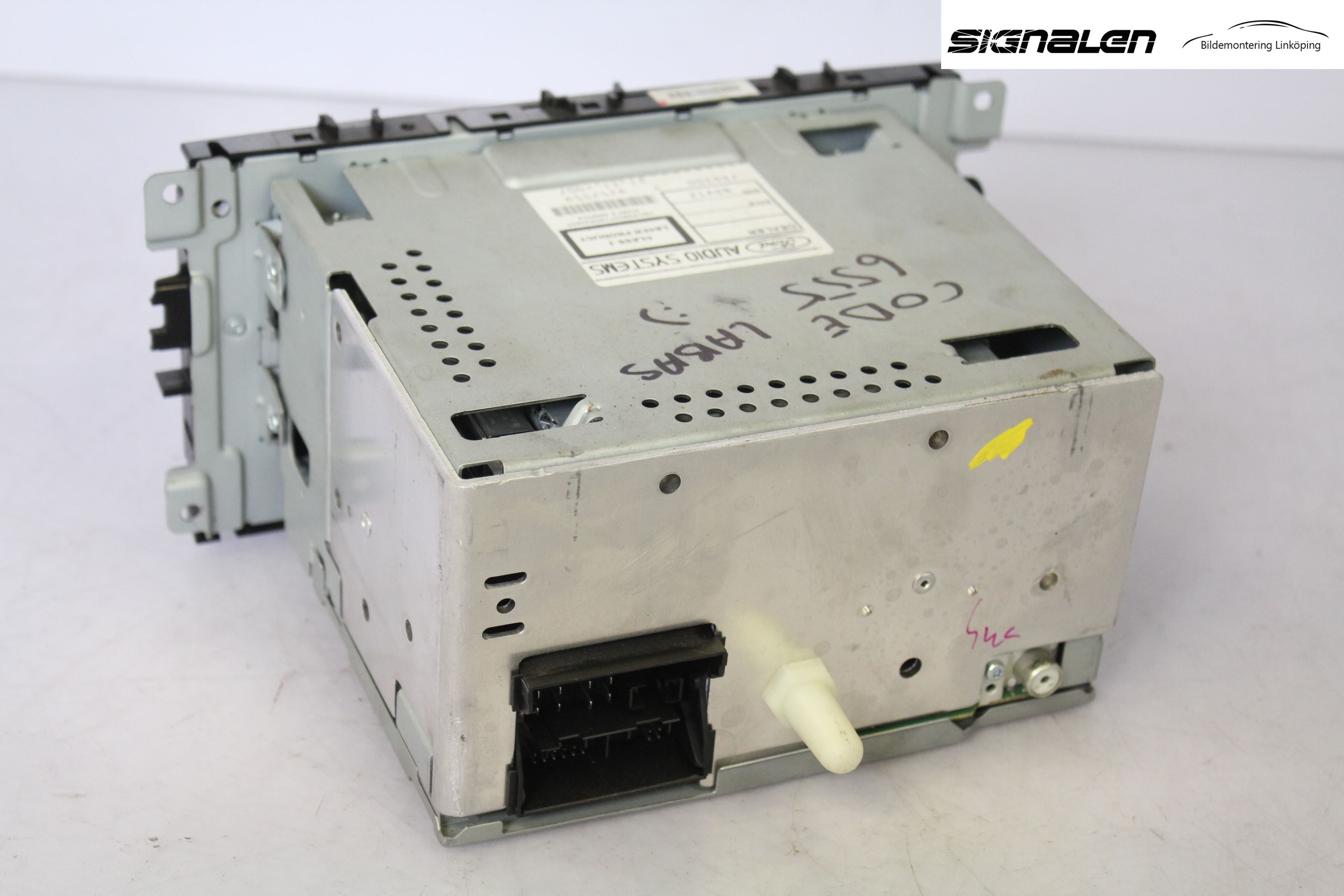 Ford FOCUS     04-07 Cd Radio - Multimediapanel