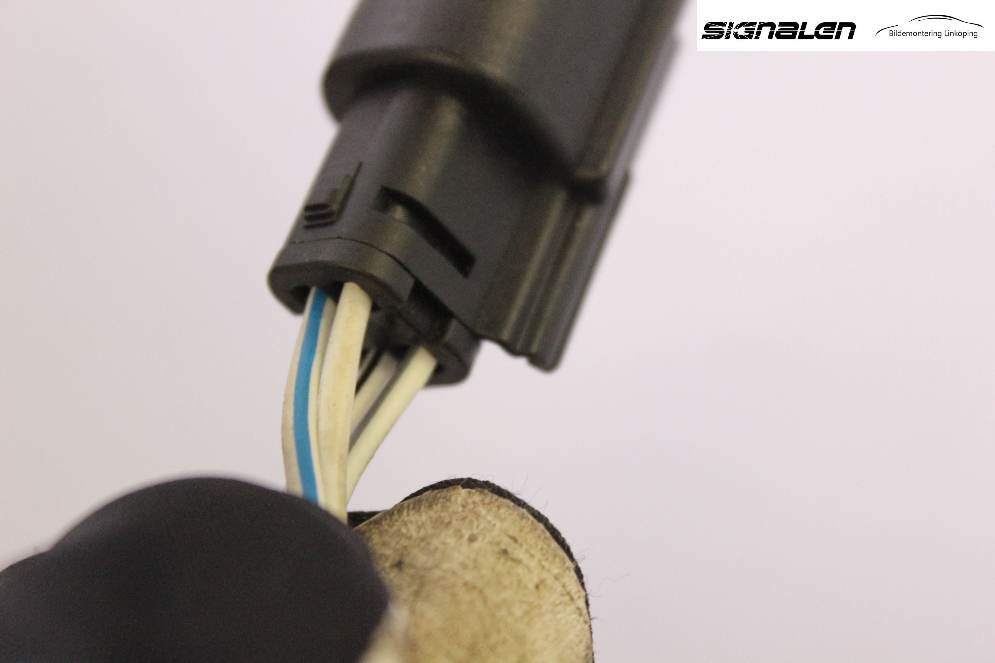 Ford MONDEO 07-15 Högtalare