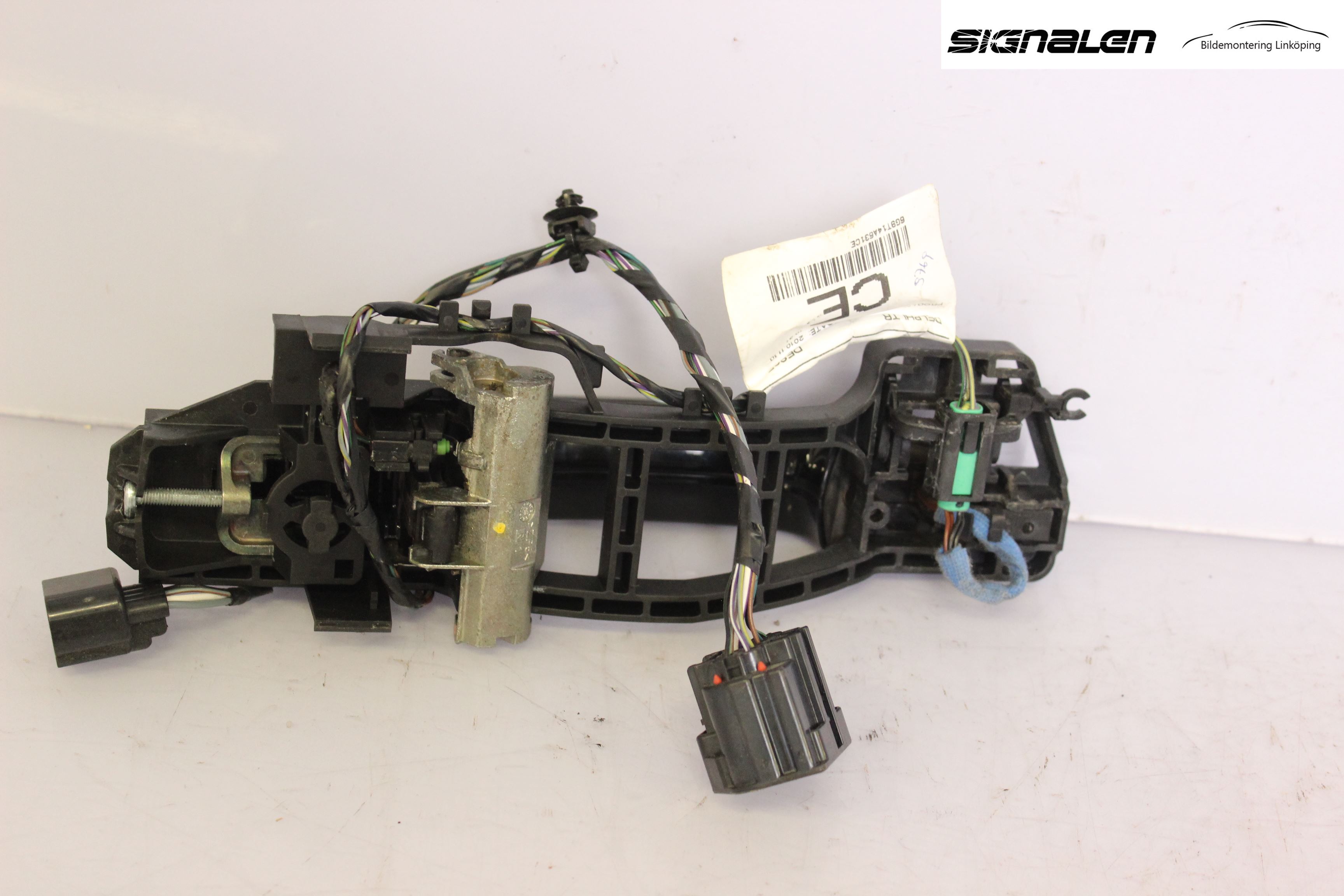 Ford MONDEO 07-15 Dörrhandtag Yttre Hö