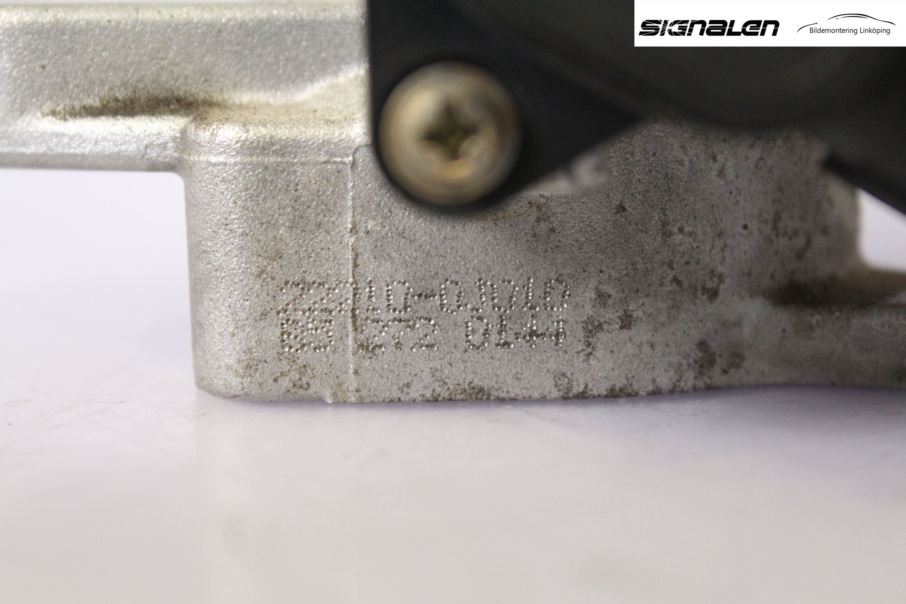 Toyota YARIS P1 03-05 Injspjällhus