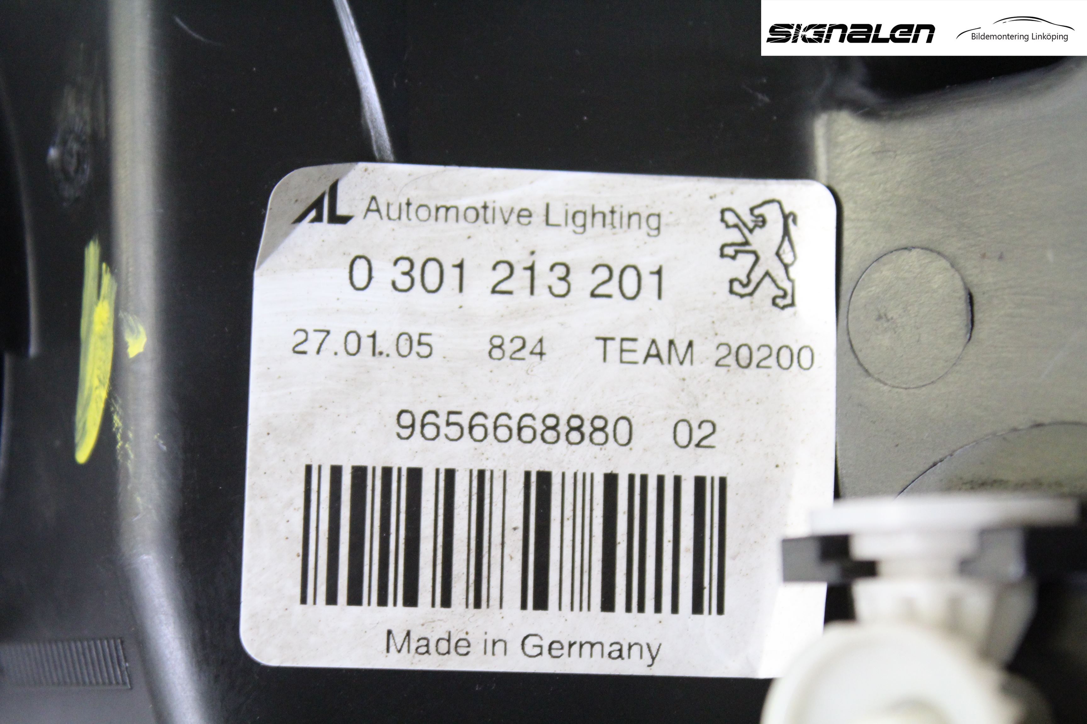 Peugeot 407 Strålkastare Vänster