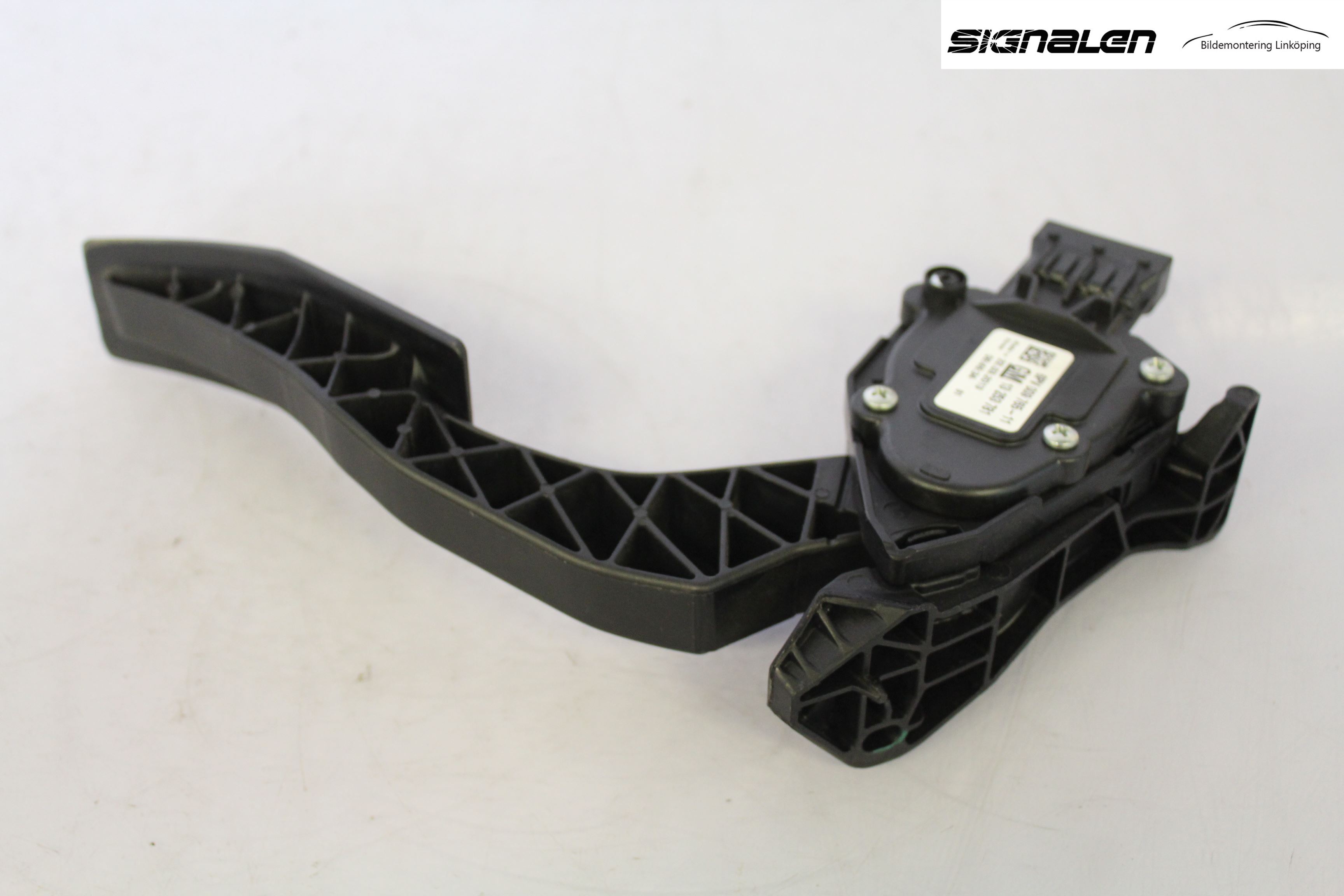 GM CHEVROLET ORLANDO Gaspedal