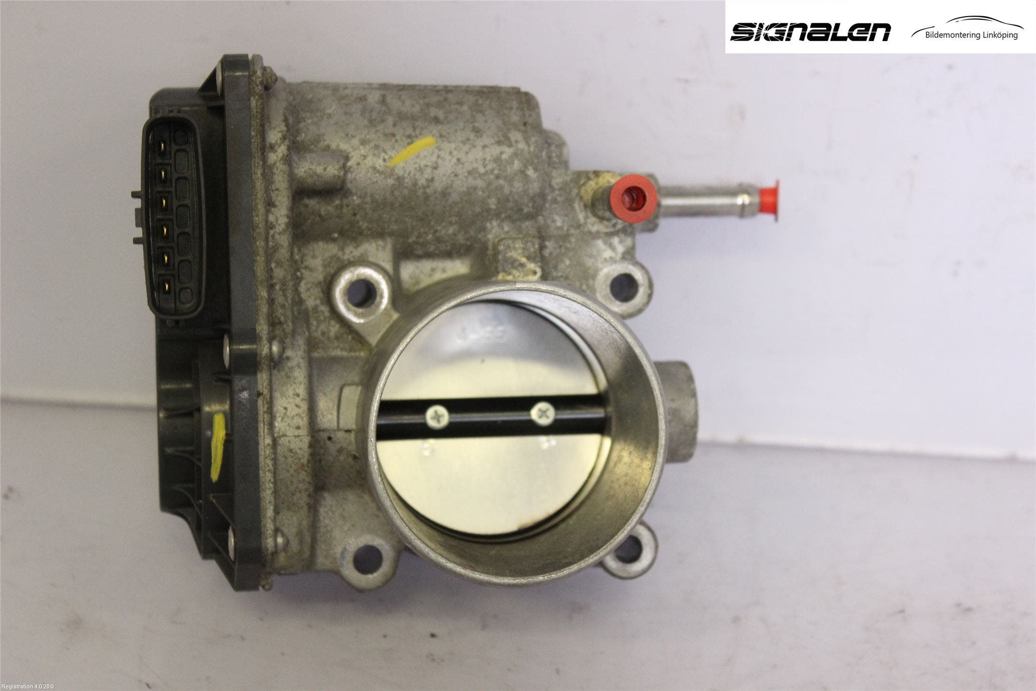 Toyota AVENSIS 09-15 Injspjällhus