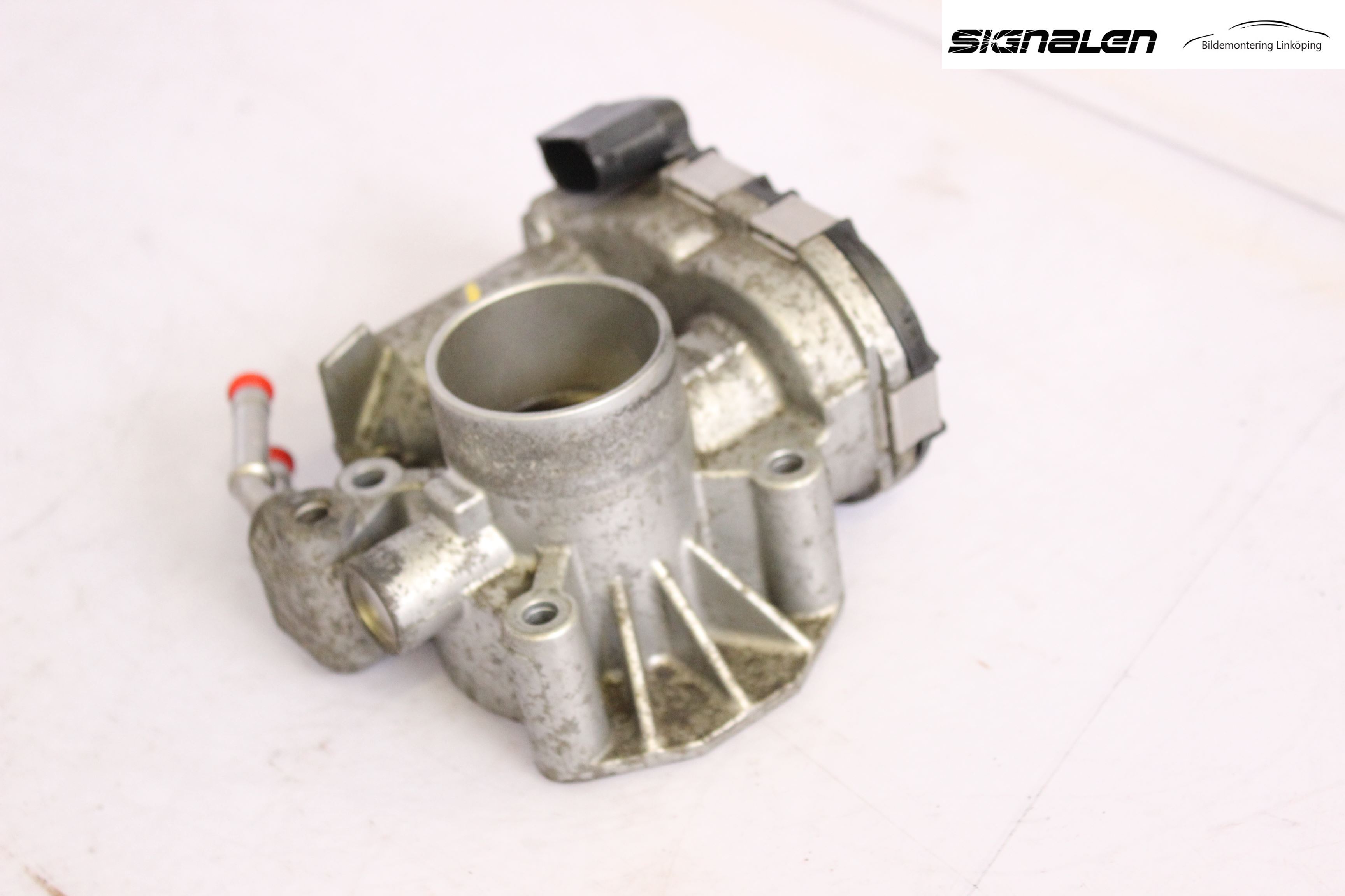 Peugeot 107 Injspjällhus