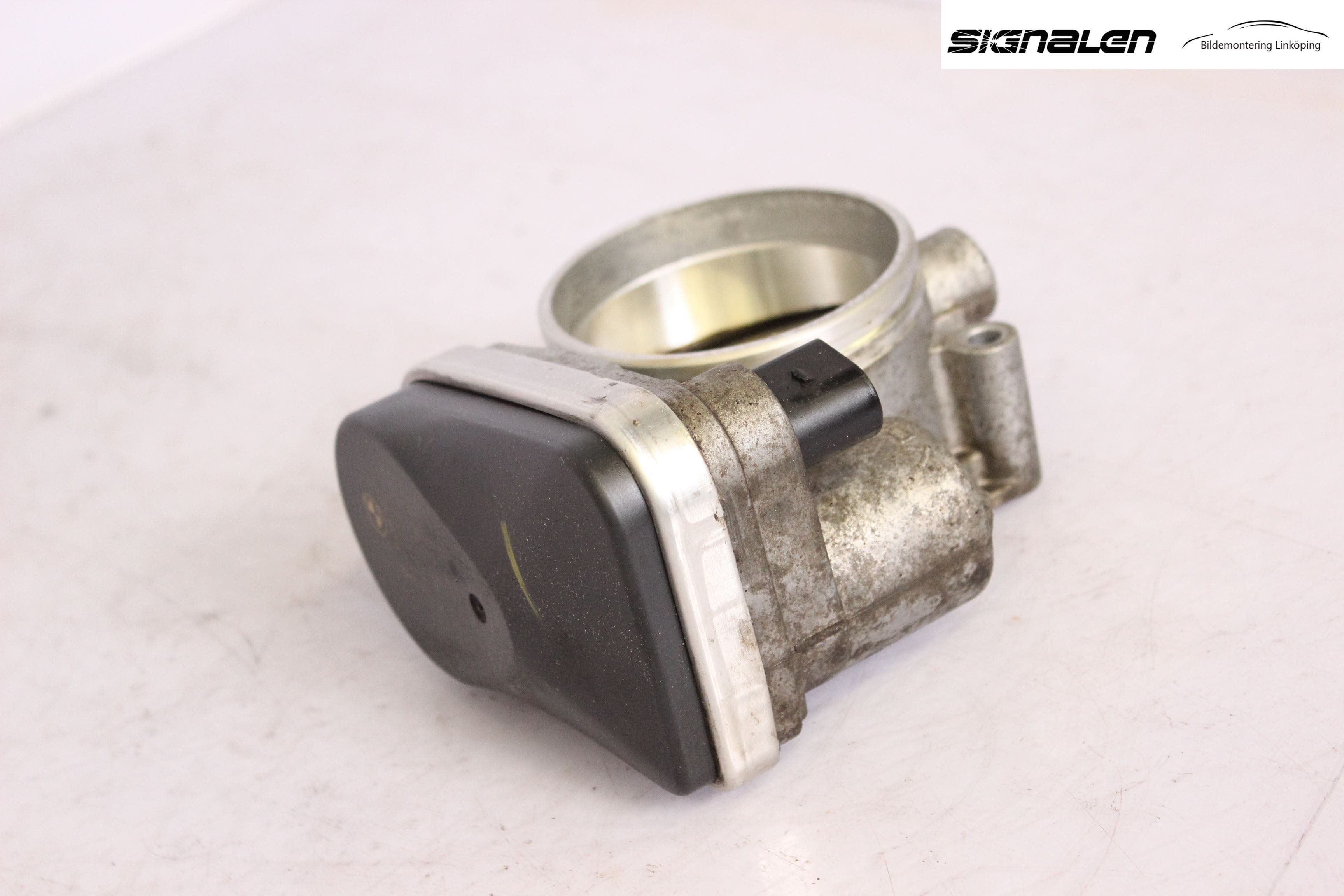 BMW 3 E90/91 SED/TOU 05-12 Injspjällhus