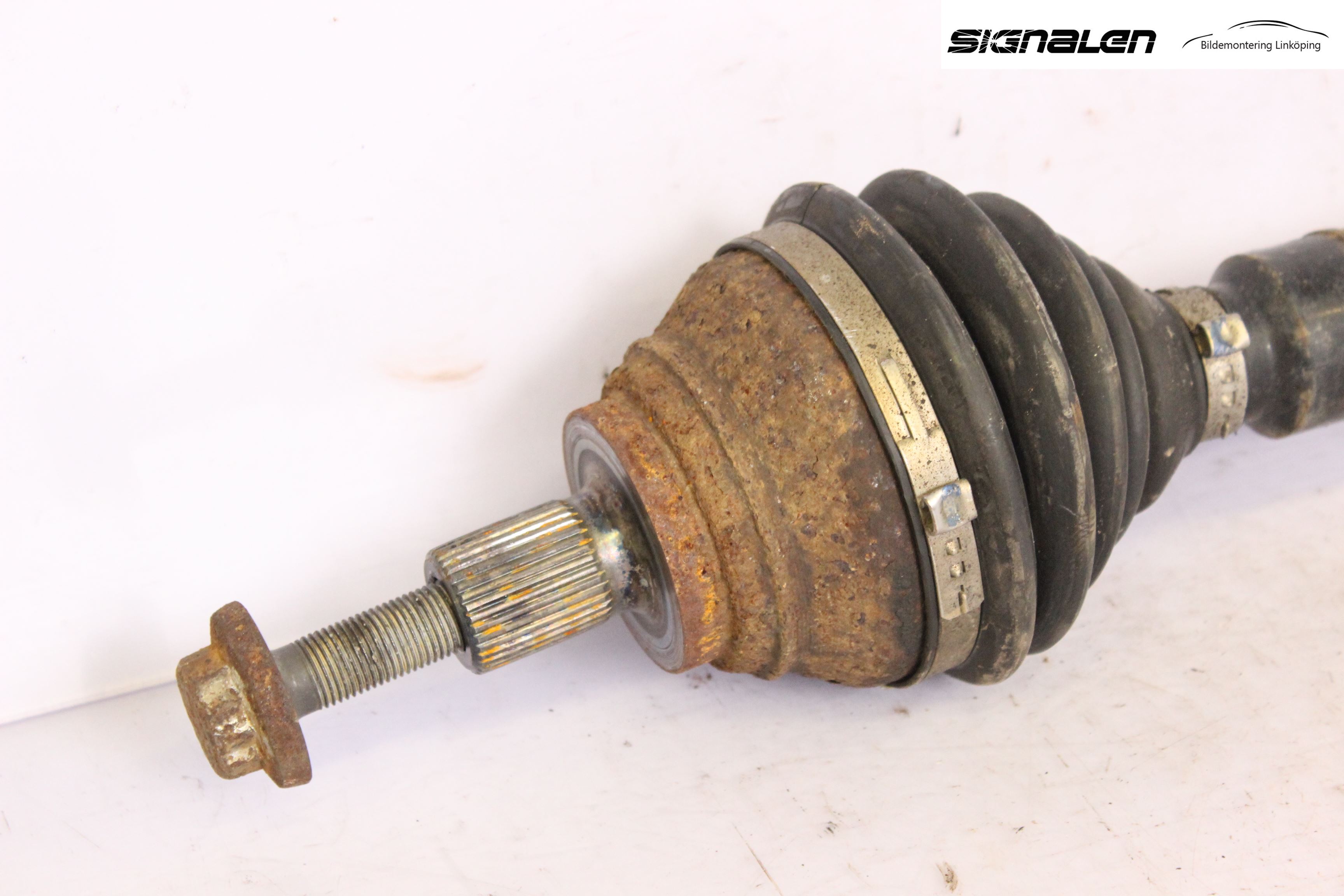 Skoda OCTAVIA (1Z) 05-13 Drivaxel Fram Höger