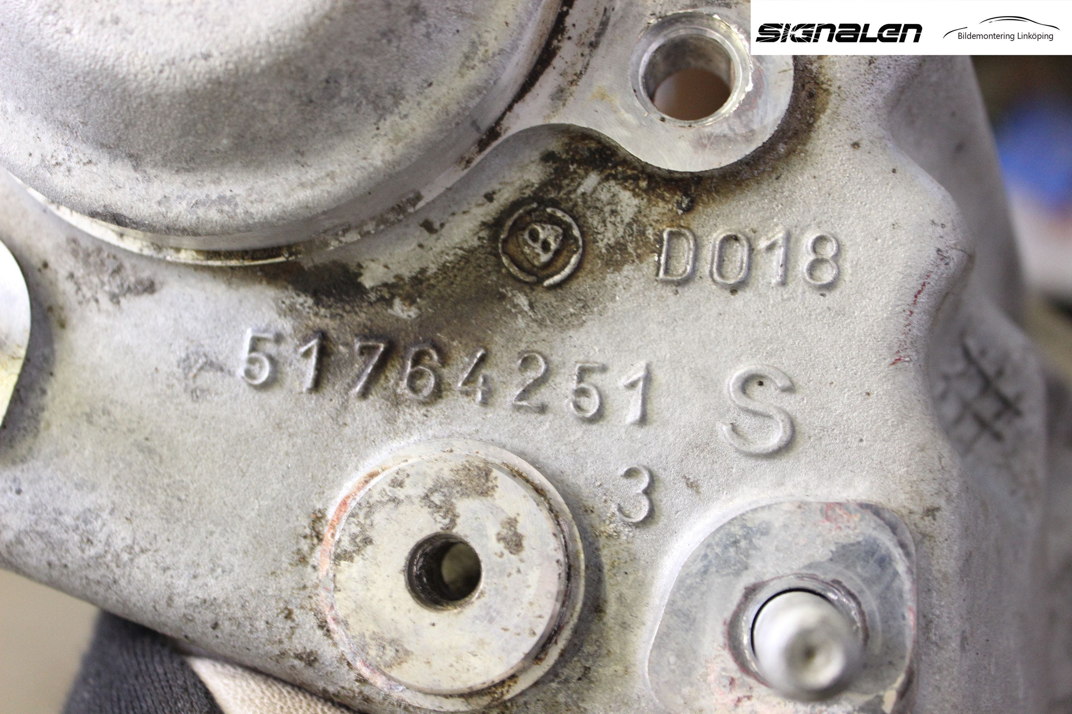 Alfa GT Bärarm Fram Övre Vä