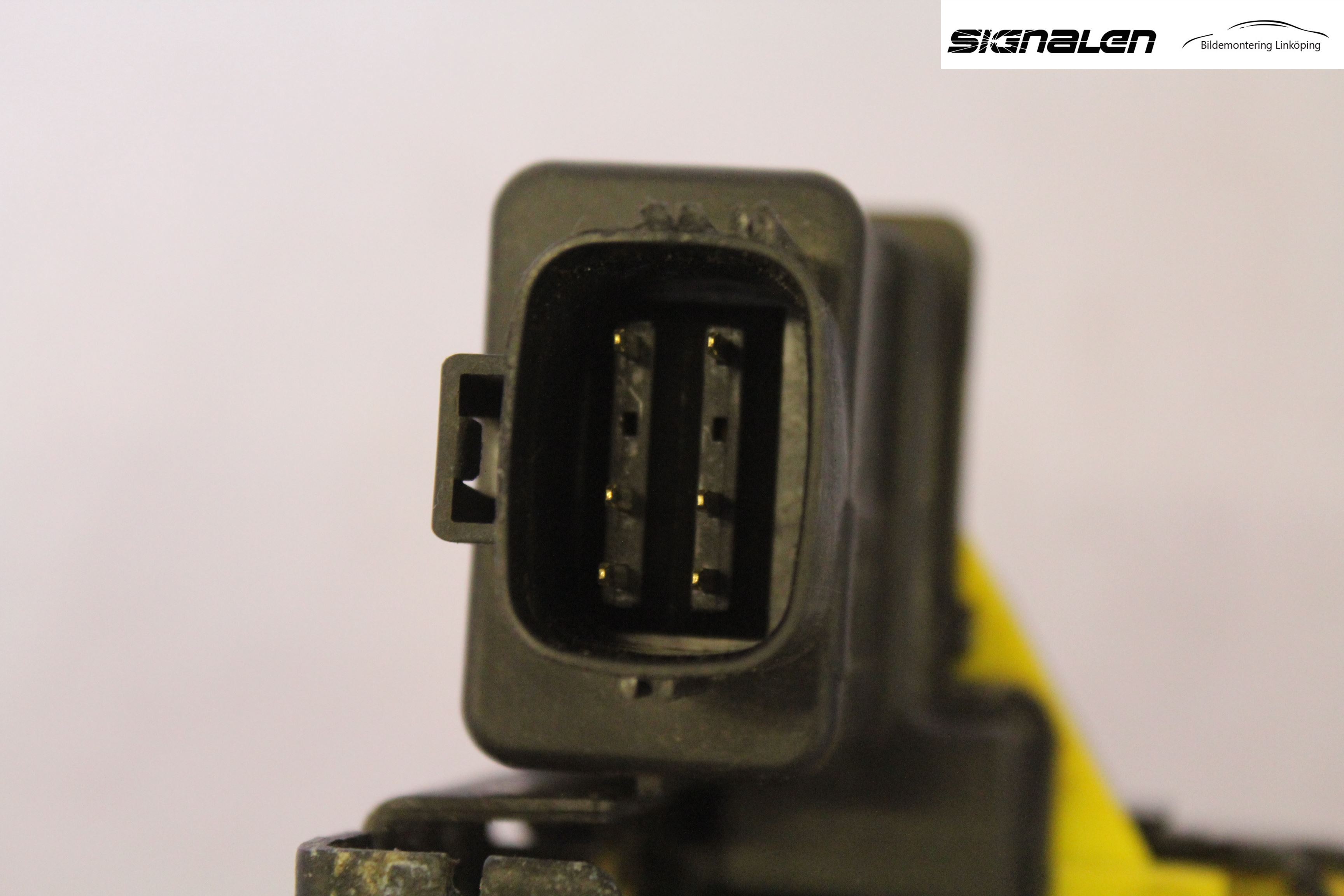 Volvo S60 01-04 Låskista-Dörrlås