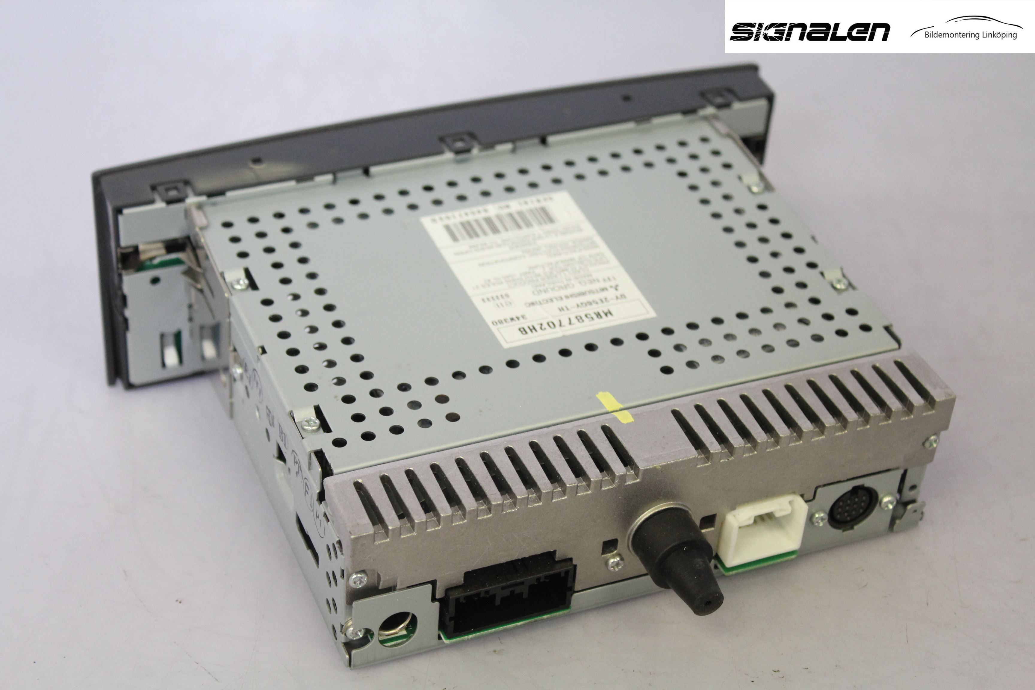Mitsubishi COLT   04-08 Cd Radio - Multimediapanel