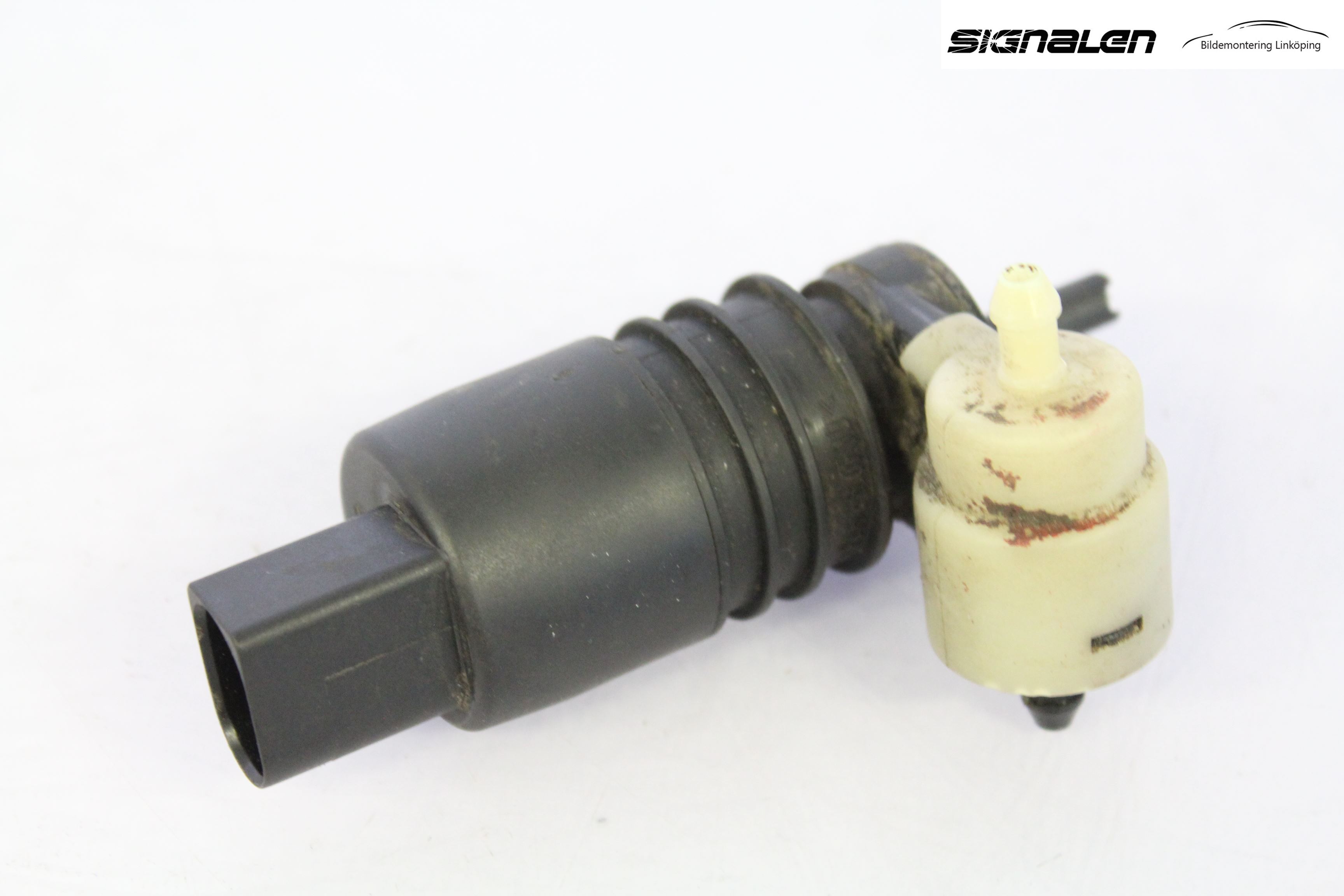 Mitsubishi COLT   04-08 Spolarpump Vindruta