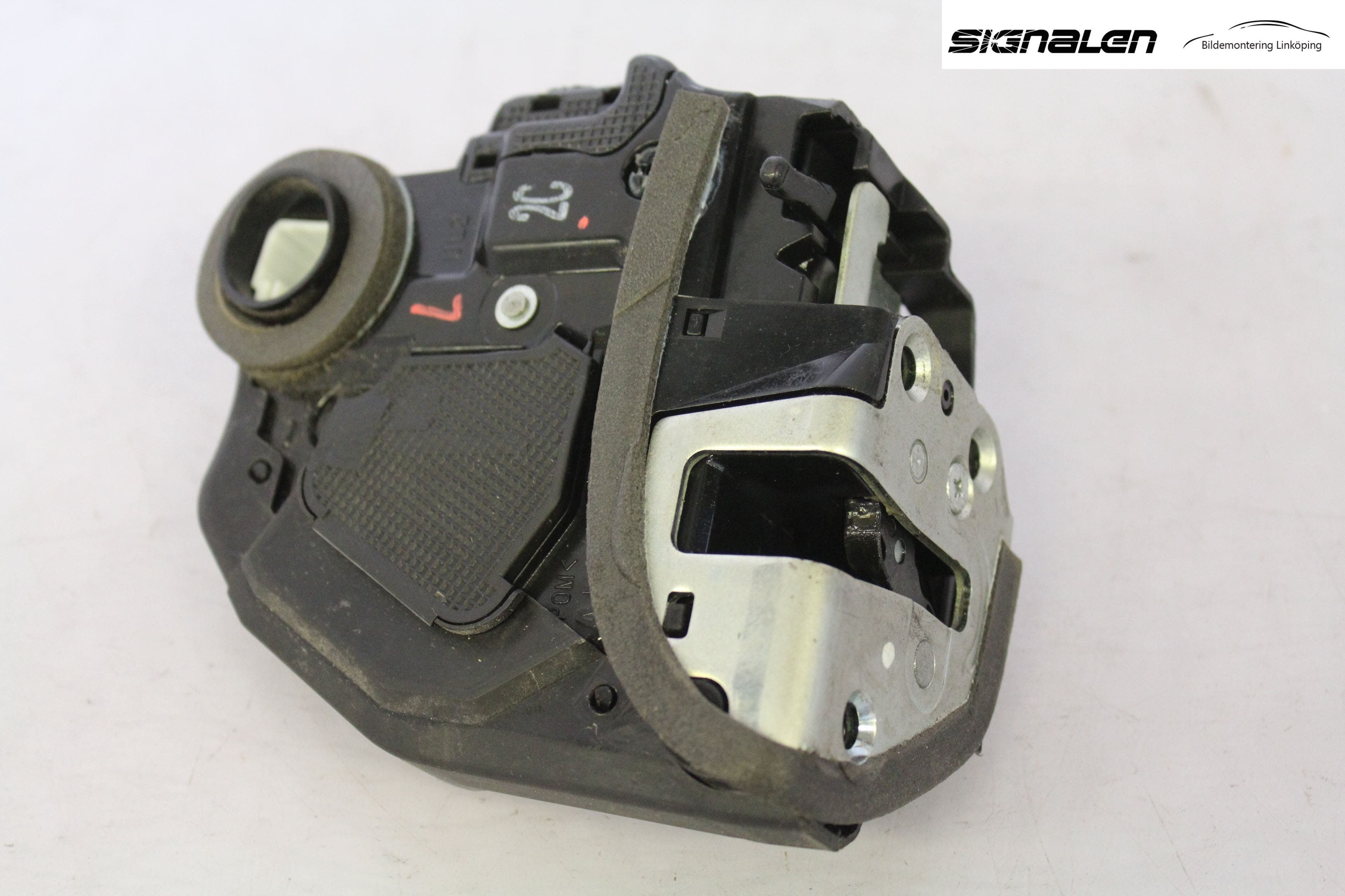 Toyota AURIS 10-12 Låskista-Dörrlås