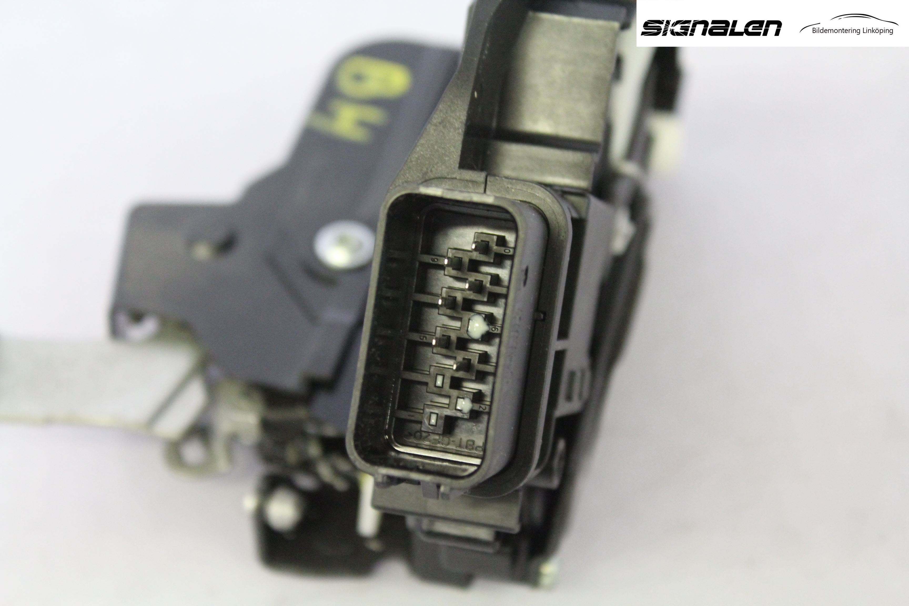 Ford FOCUS 08-11 Låskista-Dörrlås