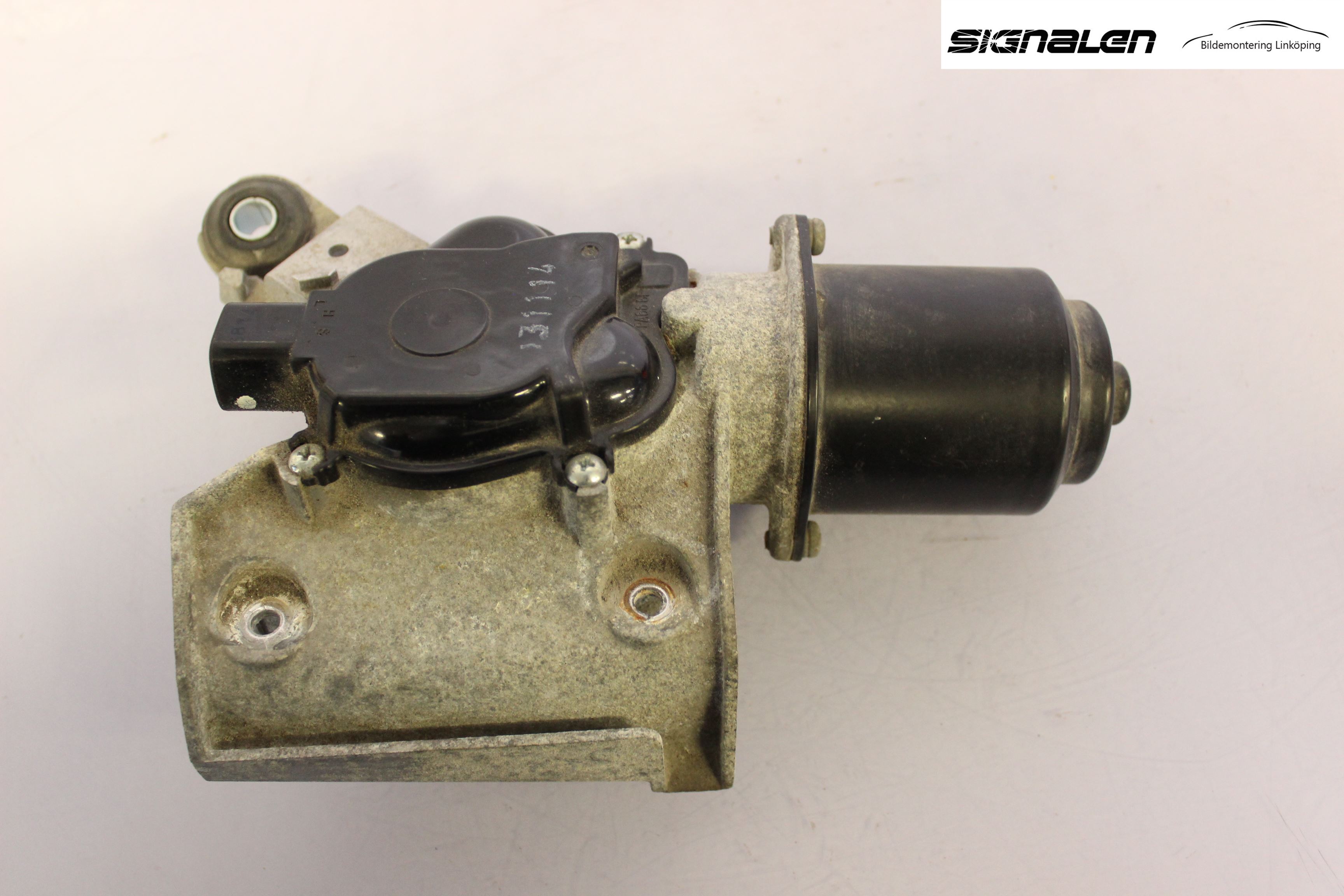 Nissan NAVARA 05-16 Torkarmotor Vindruta