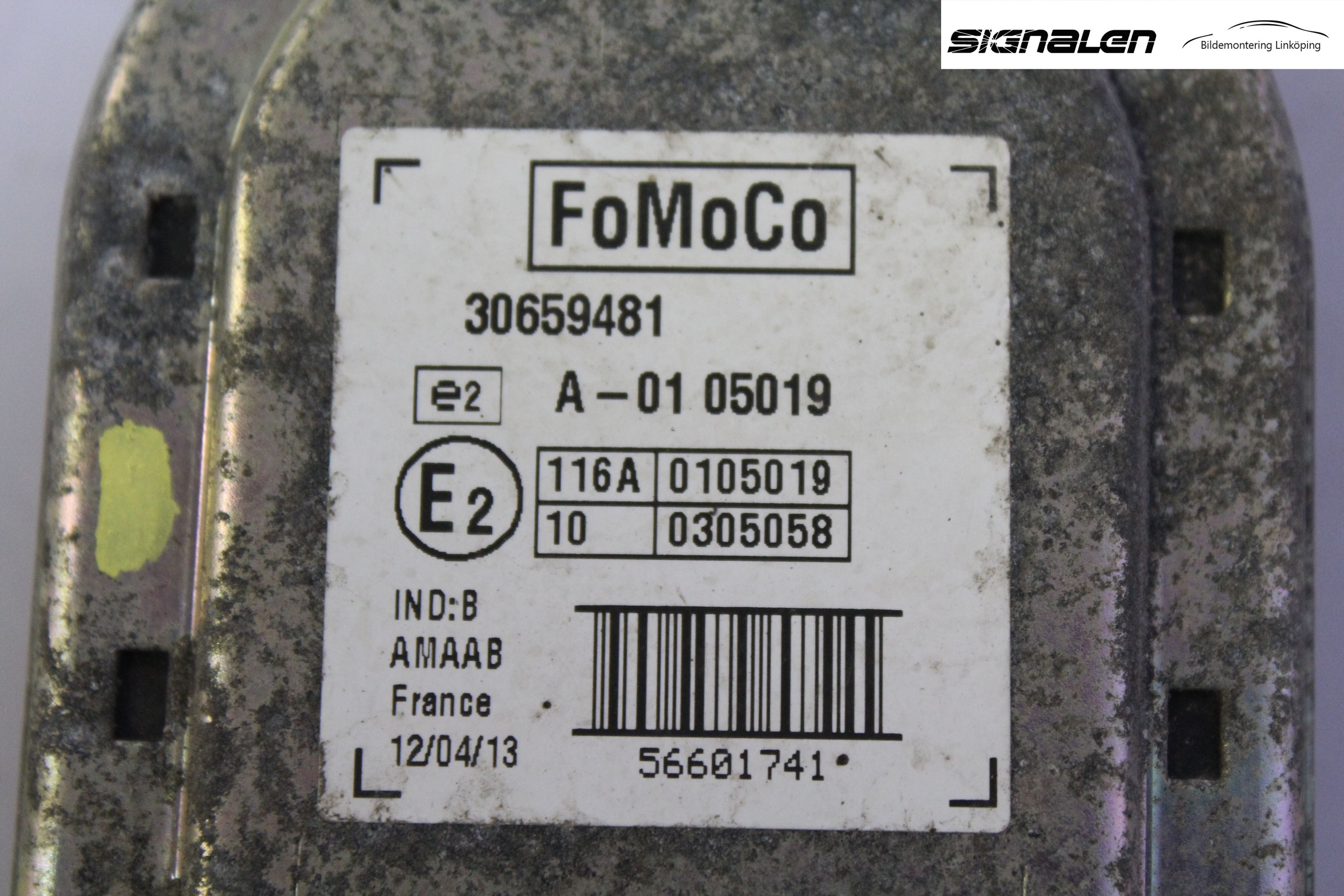 Volvo V40 CROSS COUNTRY 13-19 Billarm