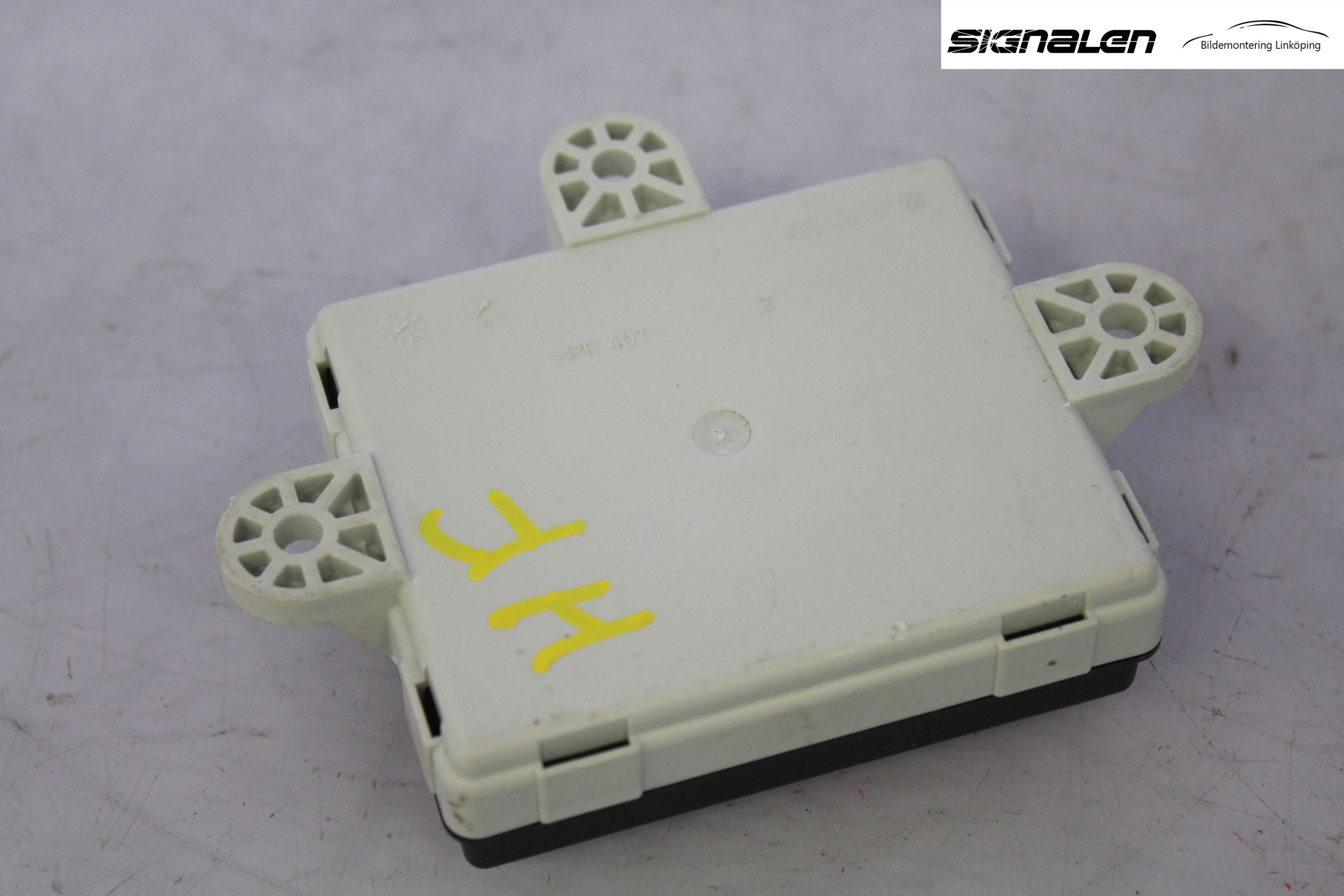 Volvo V40 CROSS COUNTRY 13-19 Styrenhet Dörr