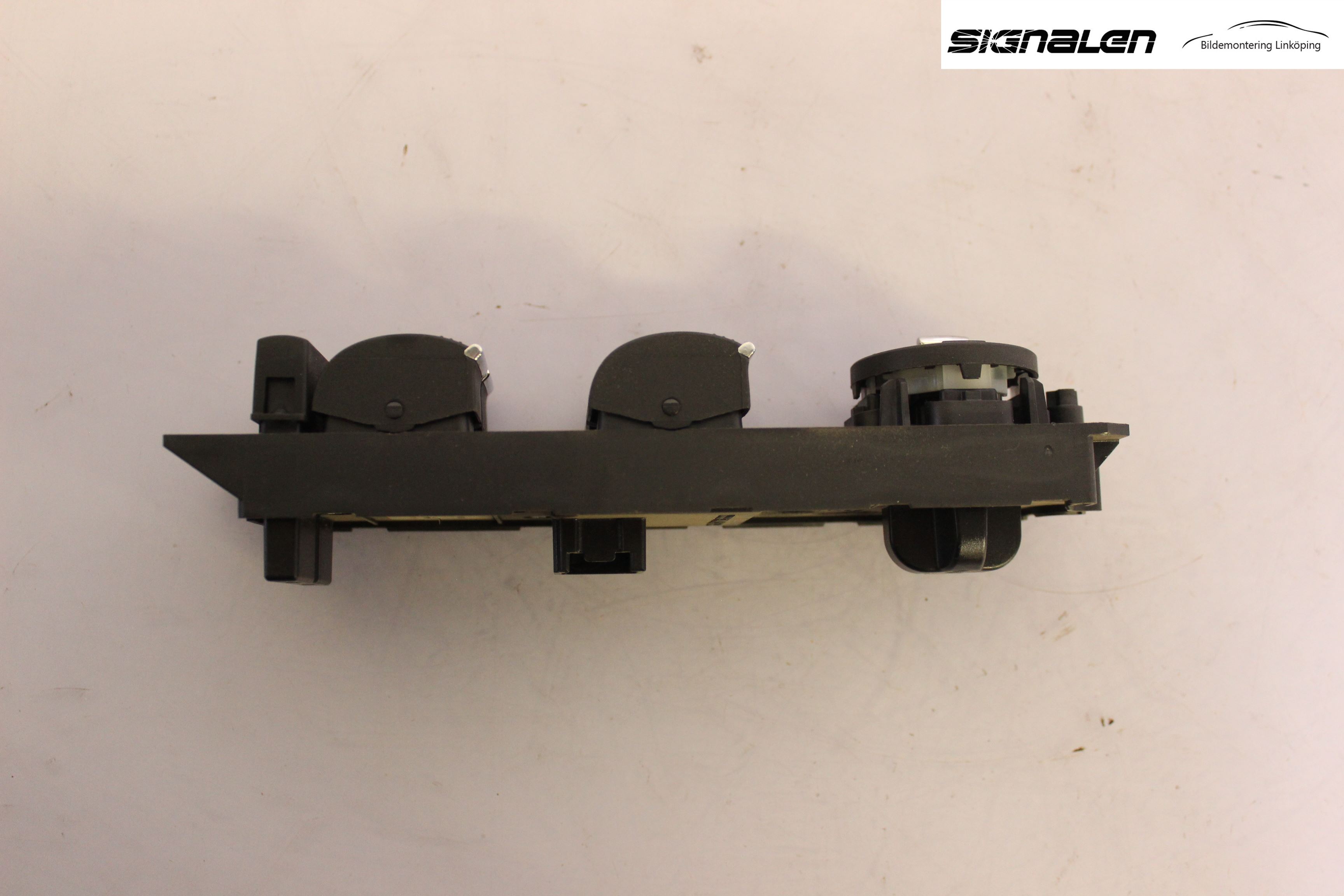 Ford FOCUS 11-14 Strömställare Elhiss