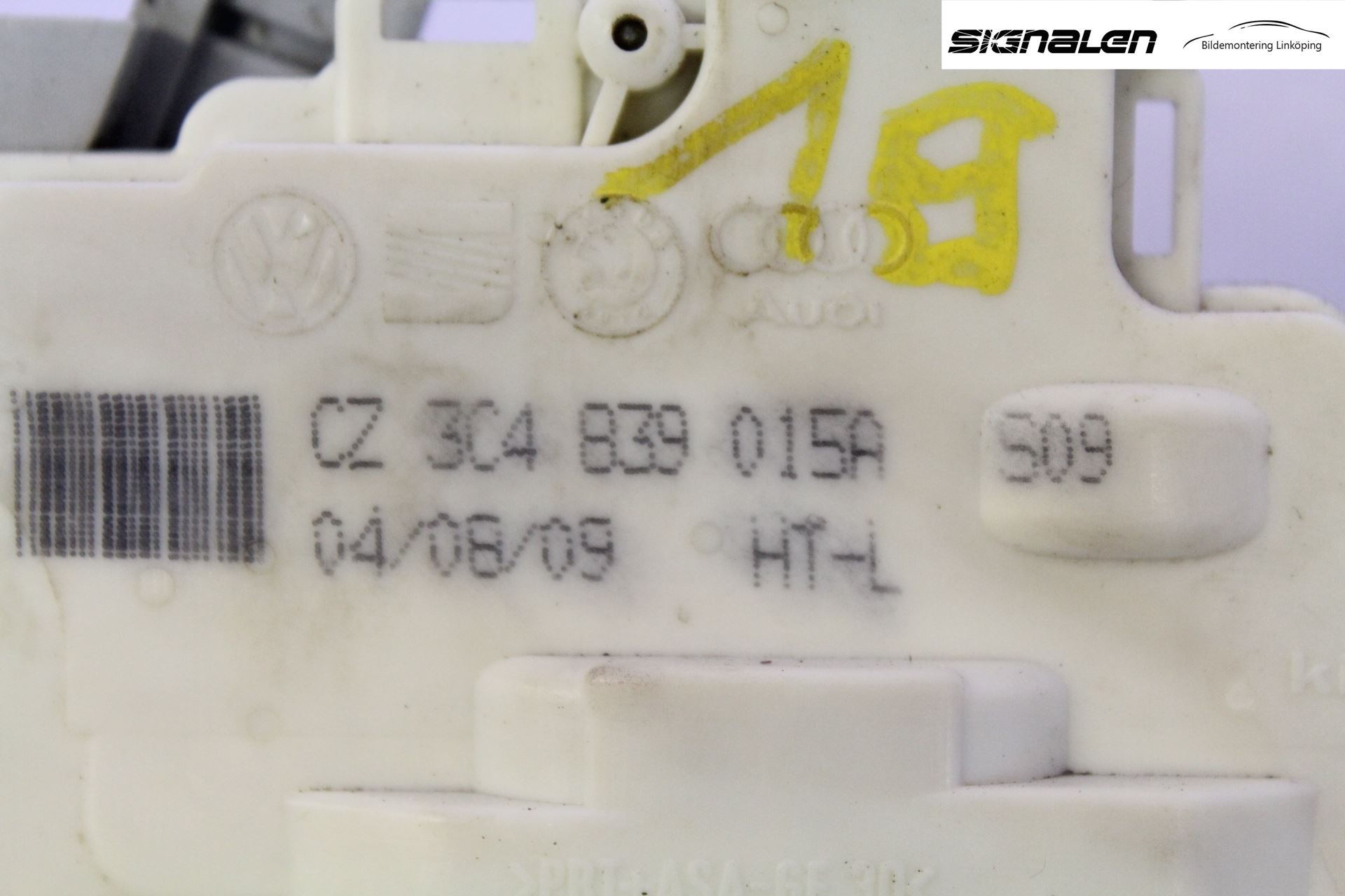 Volkswagen VW PASSAT 05-11 Låskista-Dörrlås