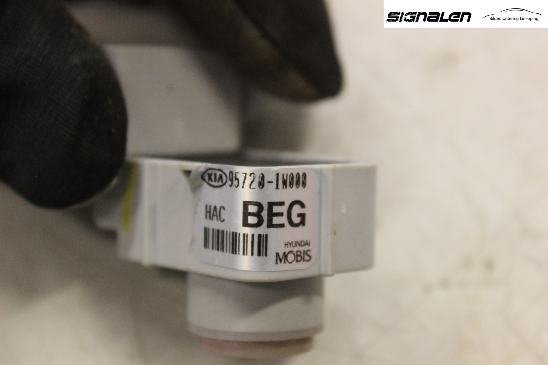 Kia RIO 12-16 Parkeringshjälp Backsensor