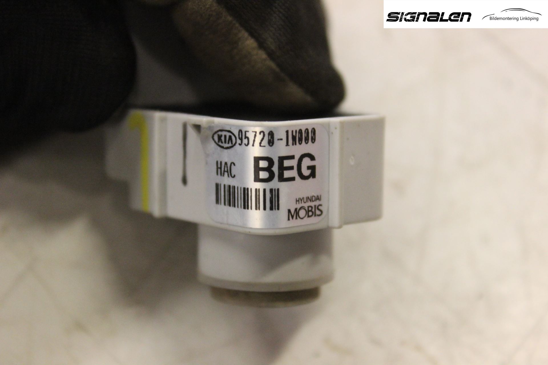 Kia RIO 12-16 Parkeringshjälp Backsensor