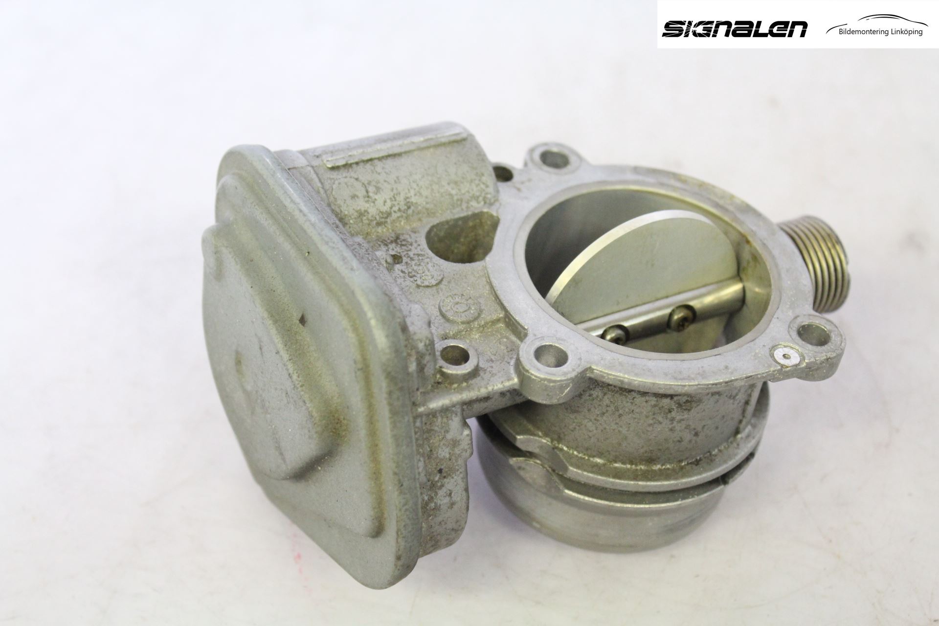 BMW X3 E83     03-10 Injspjällhus