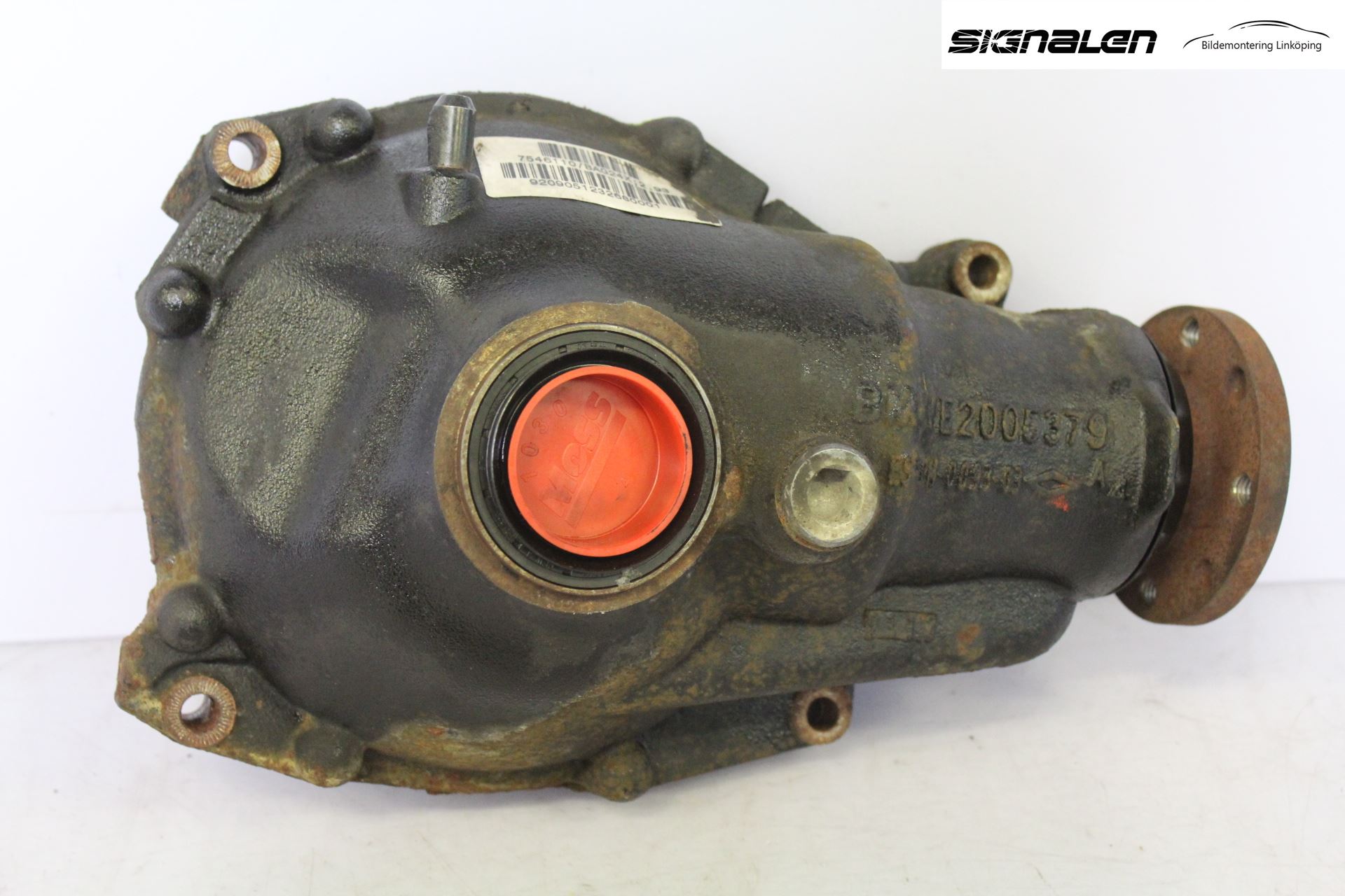 BMW X3 E83     03-10 Framvagn Diffrential