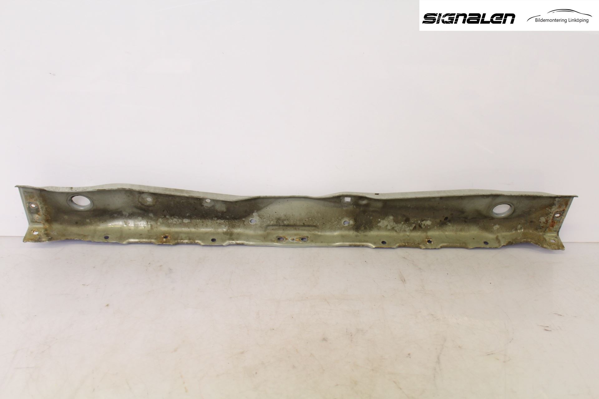 Mitsubishi GRANDIS Front Huvlåsplåt-Balk