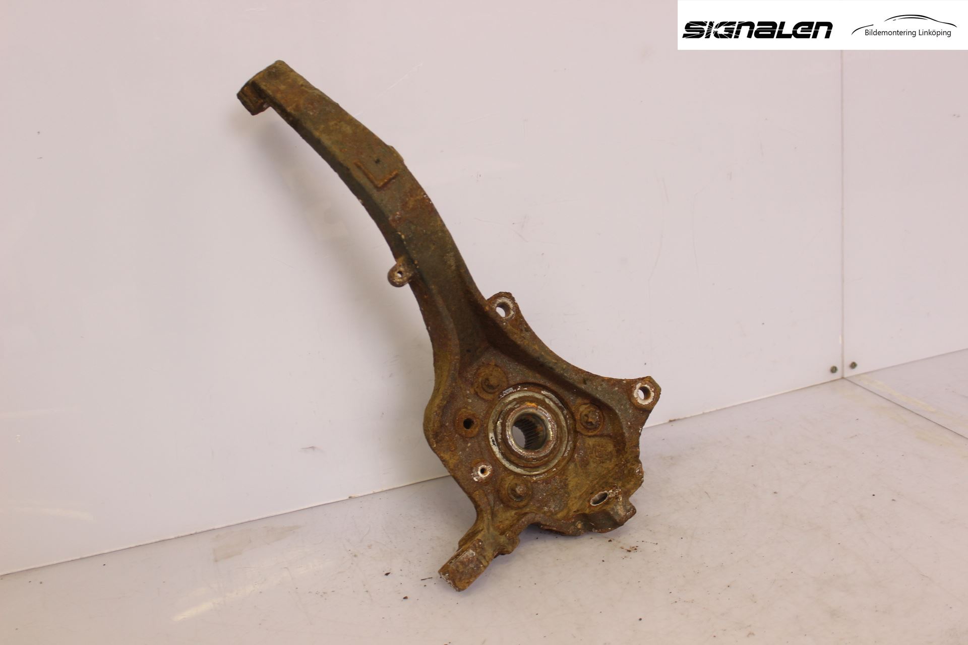 Chrysler CHR SEBRING Styrspindel Lagerhus Vä