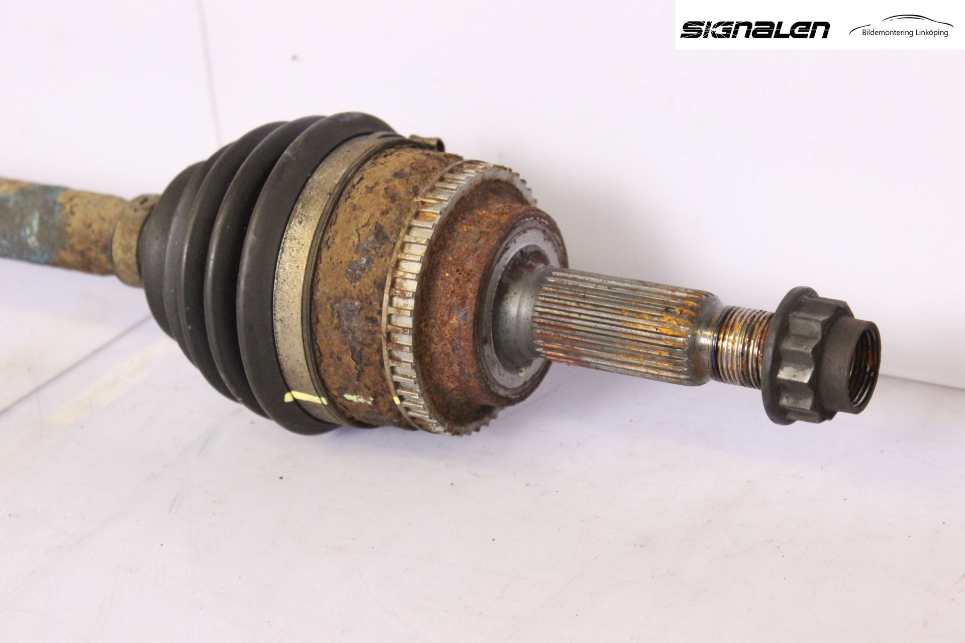Toyota COROLLA 02-07 Drivaxel Fram Höger