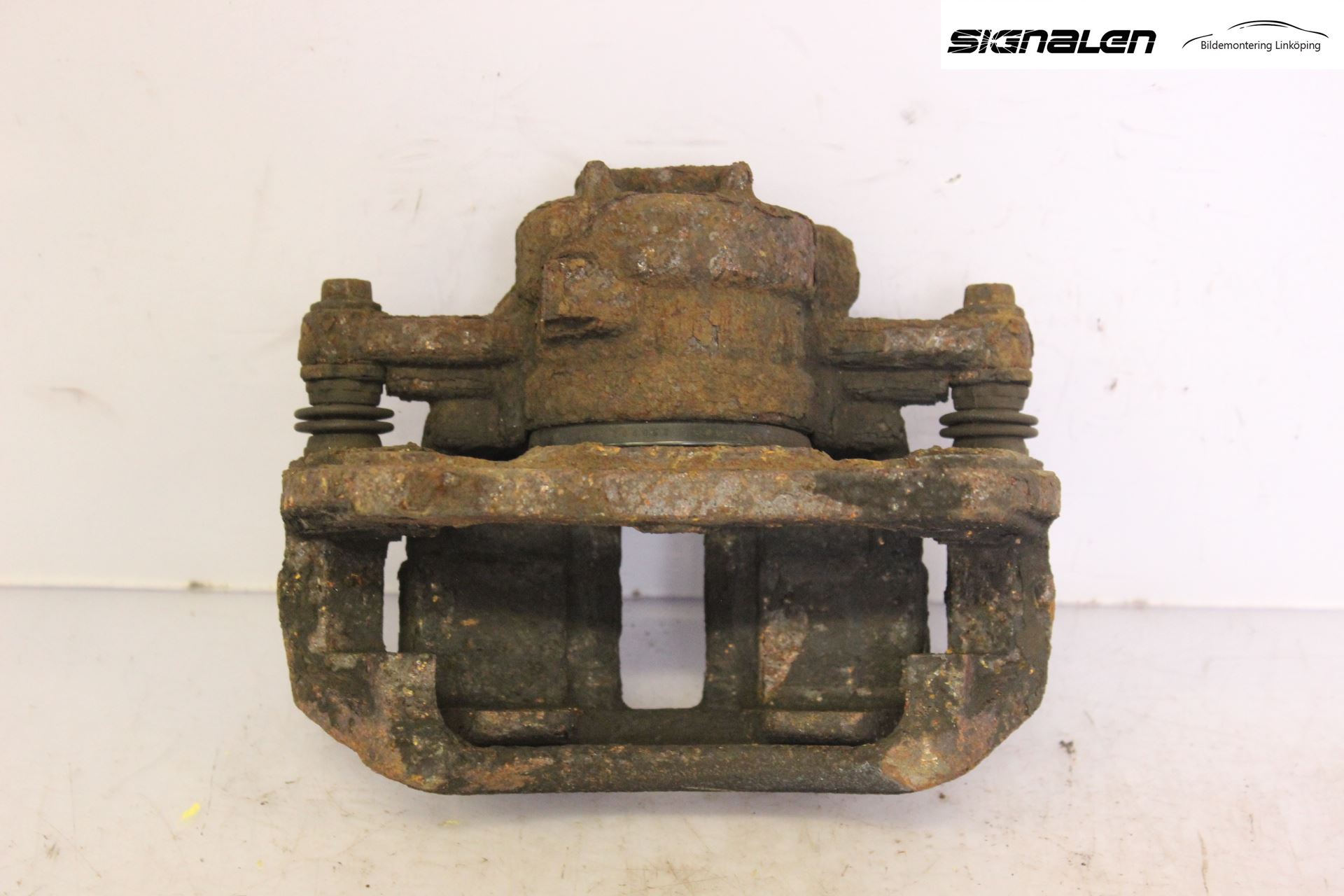 Mitsubishi COLT   04-08 Bromsok Fram Höger