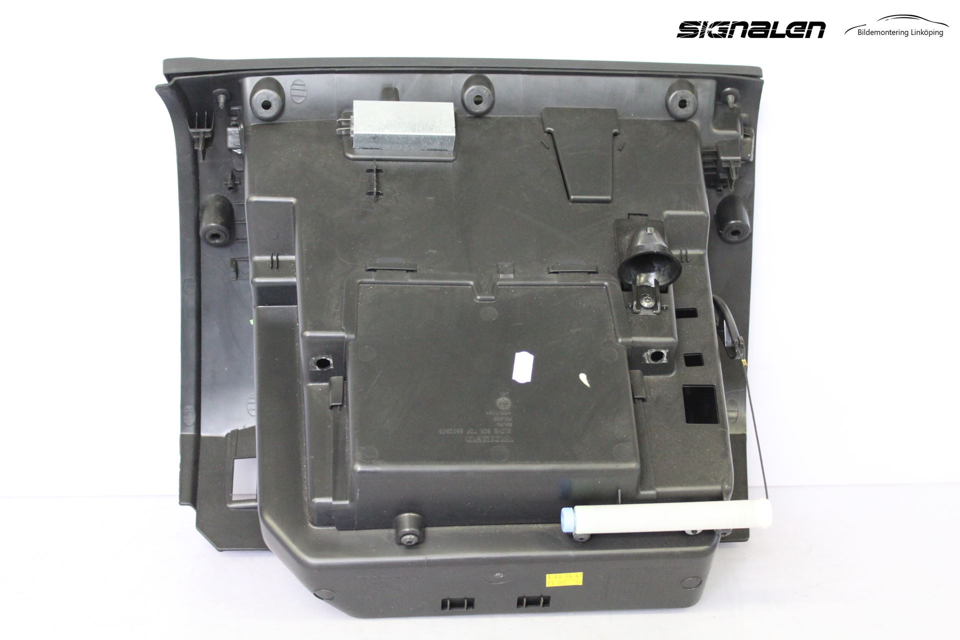 Volvo V40 CROSS COUNTRY 13-19 Handskfack