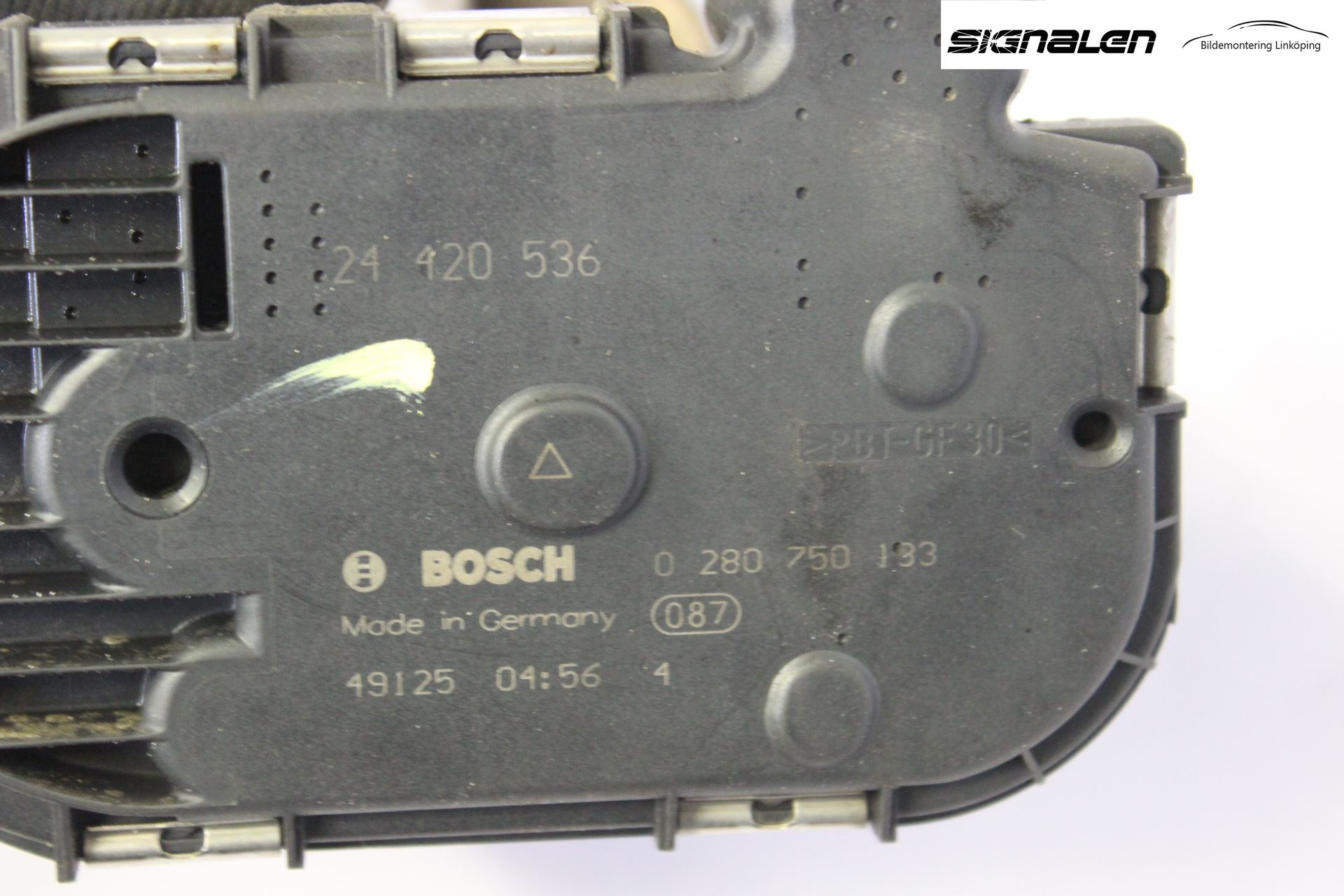 Opel CORSA C    00-06 Injspjällhus