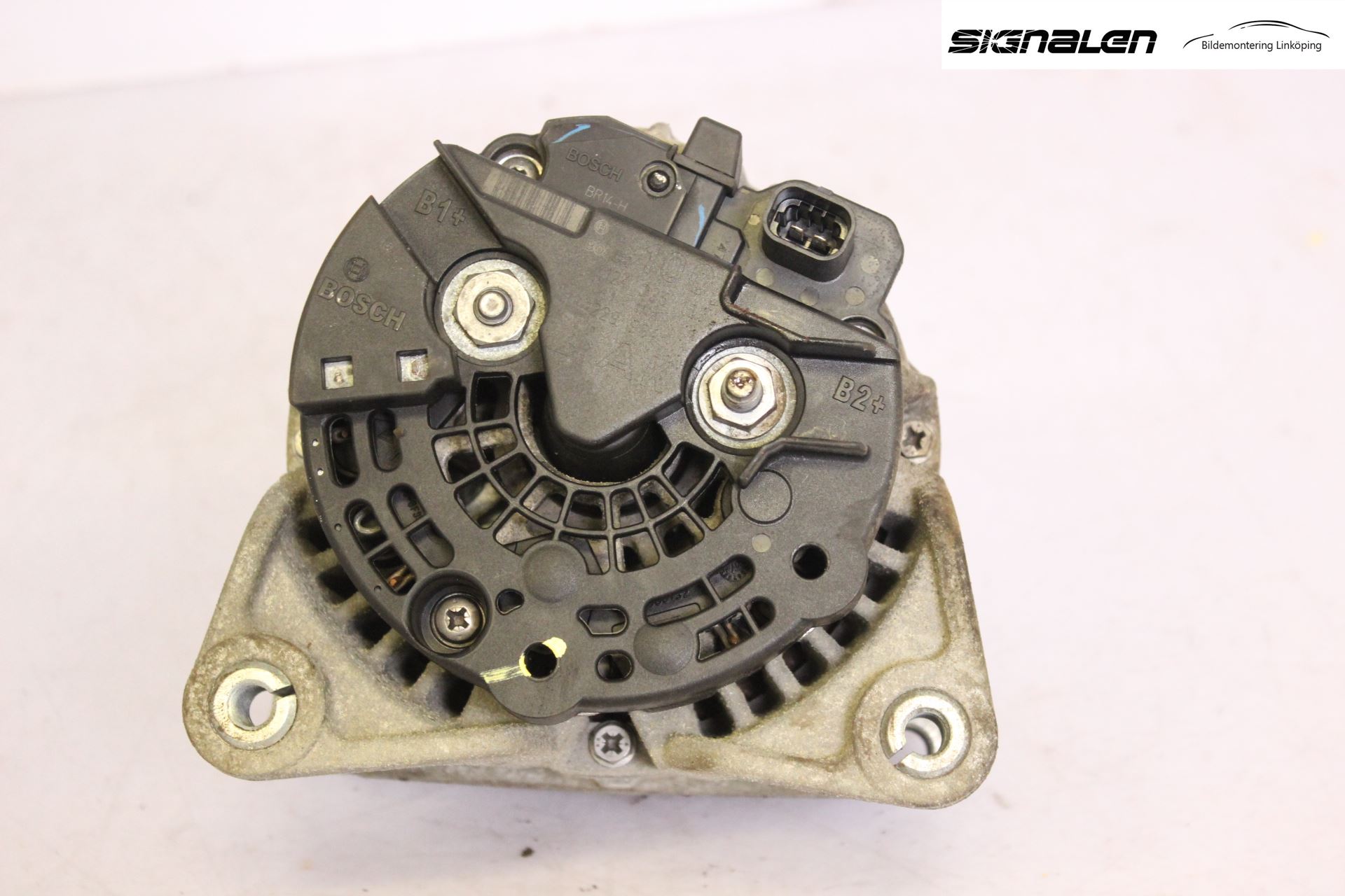 Opel ASTRA H 04-12 Generator