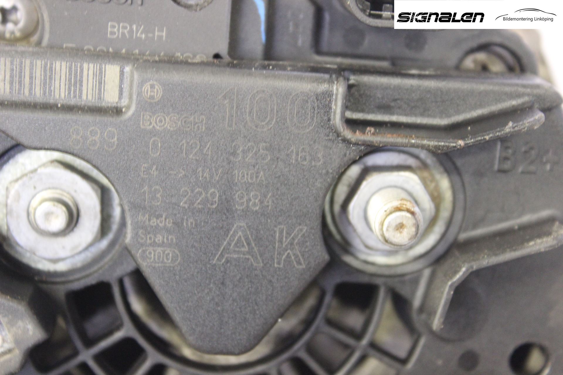 Opel ASTRA H 04-12 Generator