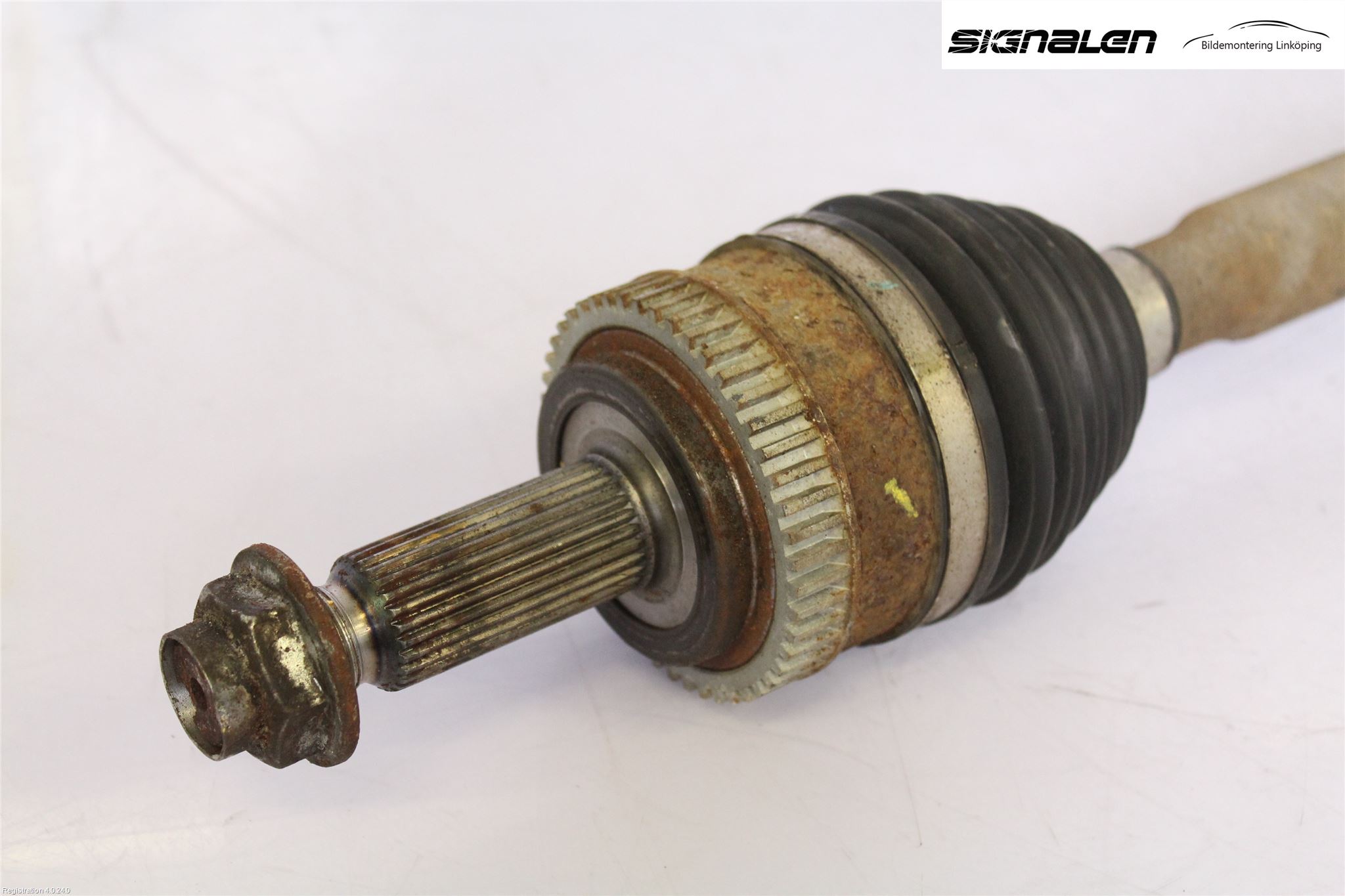 Hyundai ix35 Drivaxel Fram Höger