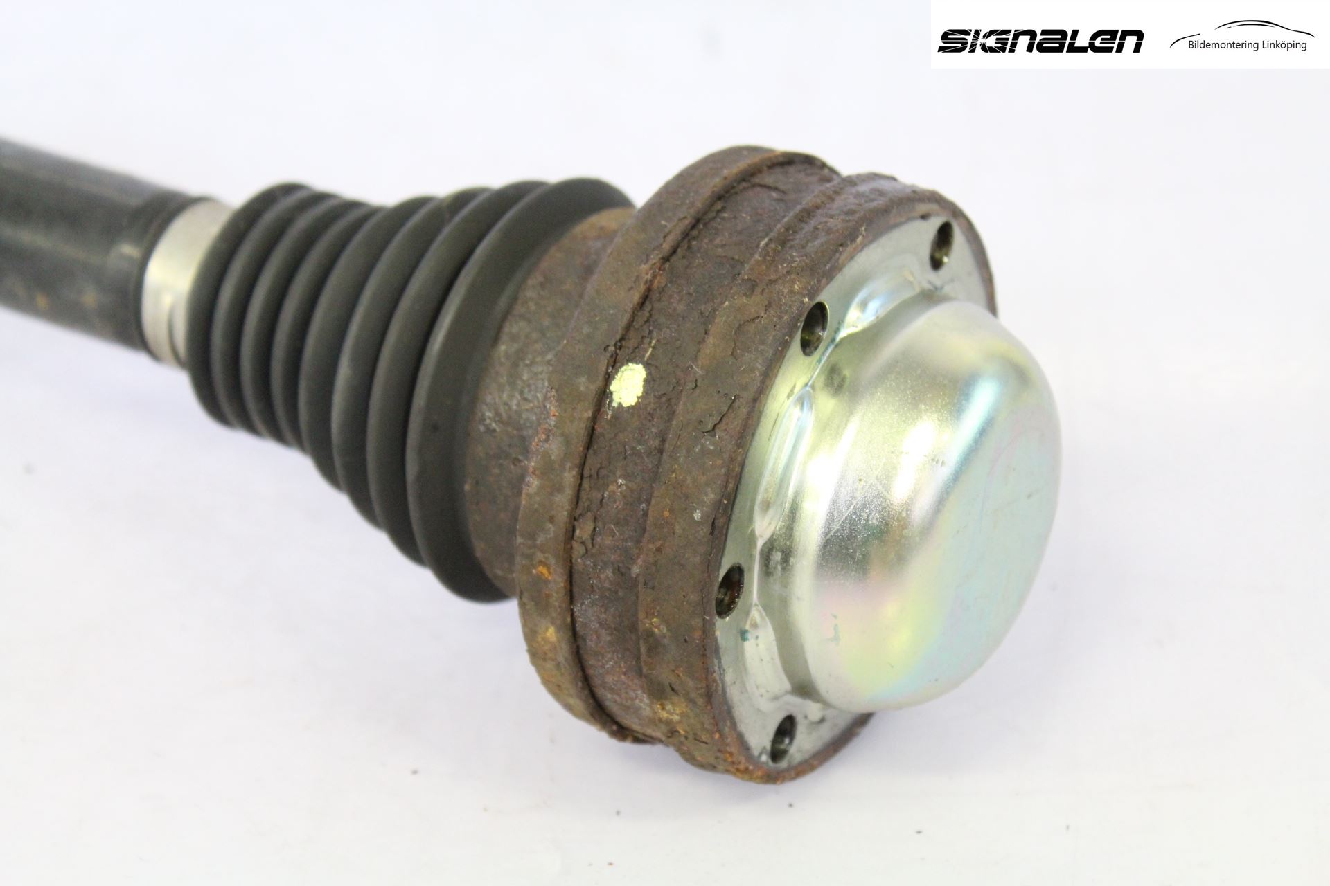 Audi A4/S4 08-11 Drivaxel Bak Vänster