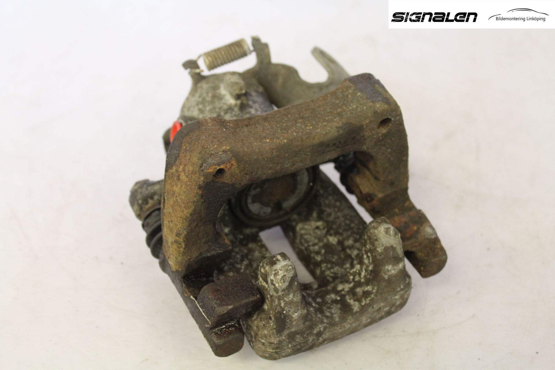 Peugeot PARTNER 08-15 Bromsok Bak Vänster