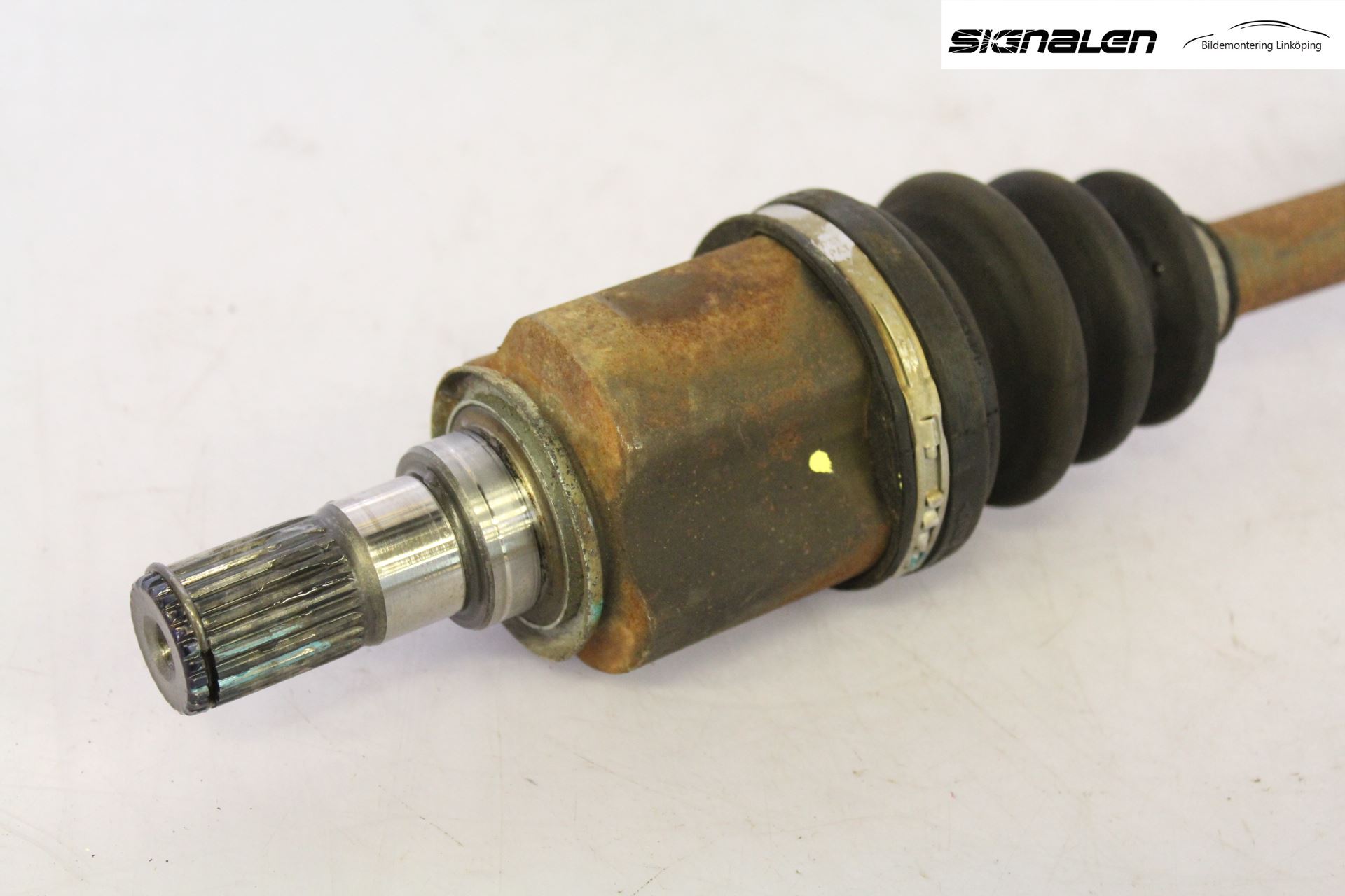 Hyundai i10 PA 08-13 Drivaxel Fram Höger