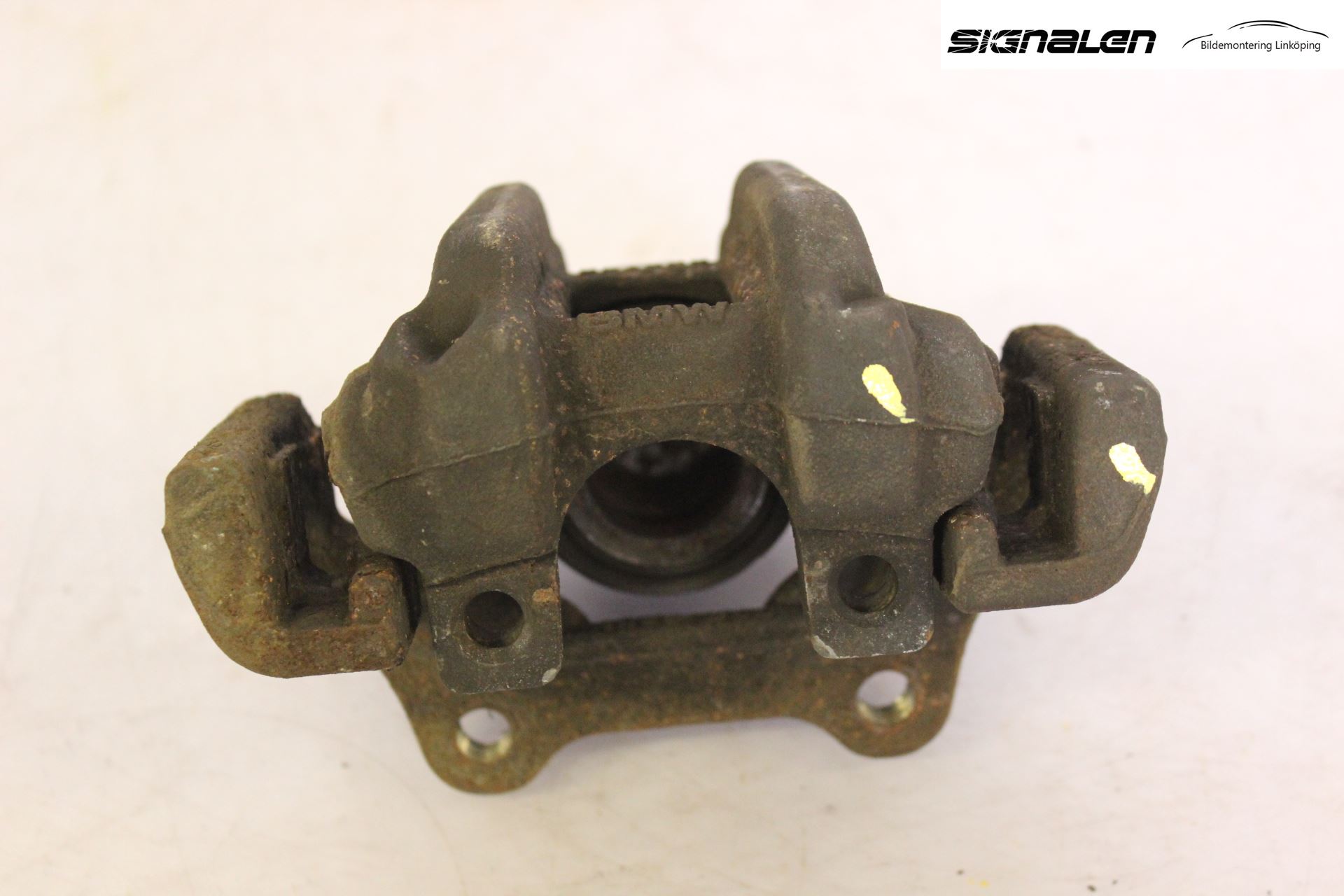 BMW 1 F20/F21 11-19 Bromsok Bak Vänster