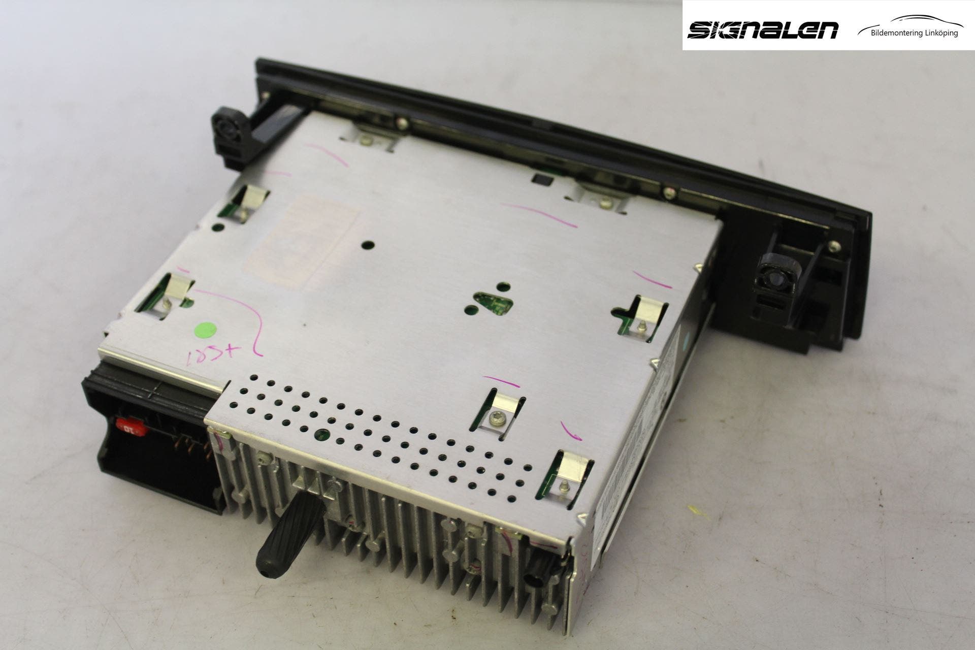 BMW 3 E90/91 SED/TOU 05-12 Cd Radio - Multimediapanel