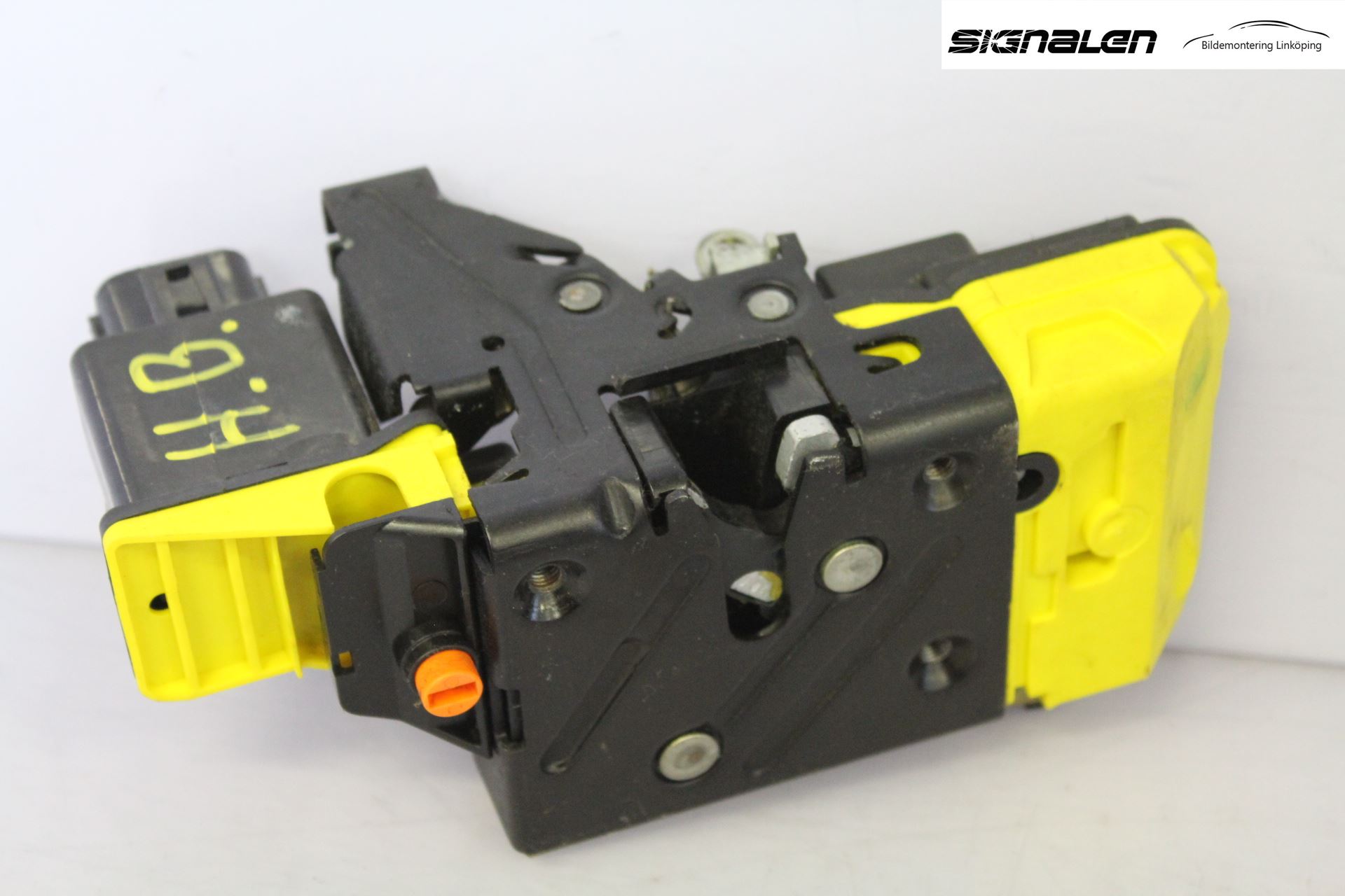 Volvo V70 05-08 Låskista-Dörrlås