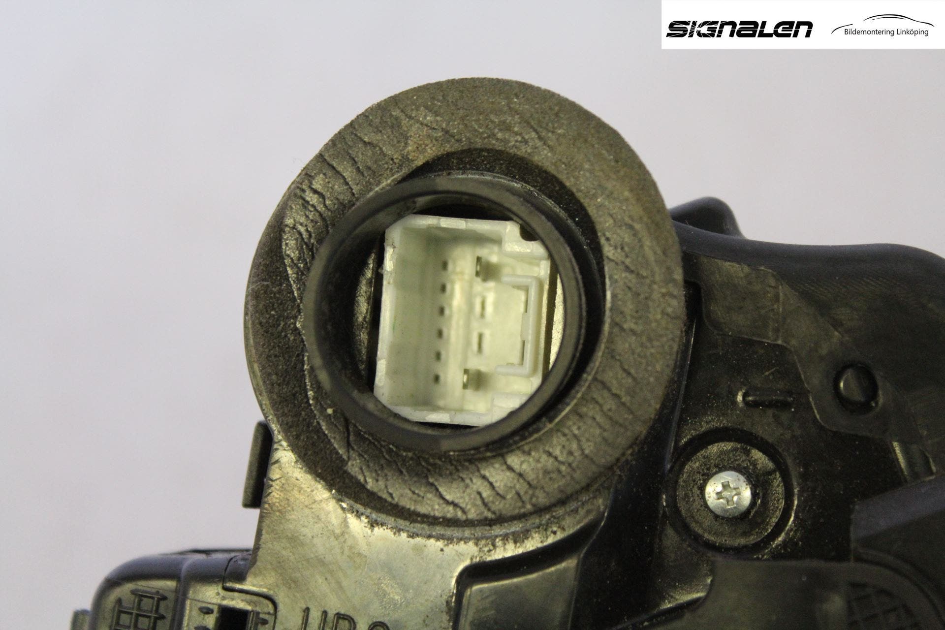 Toyota AURIS 07-09 Låskista-Dörrlås