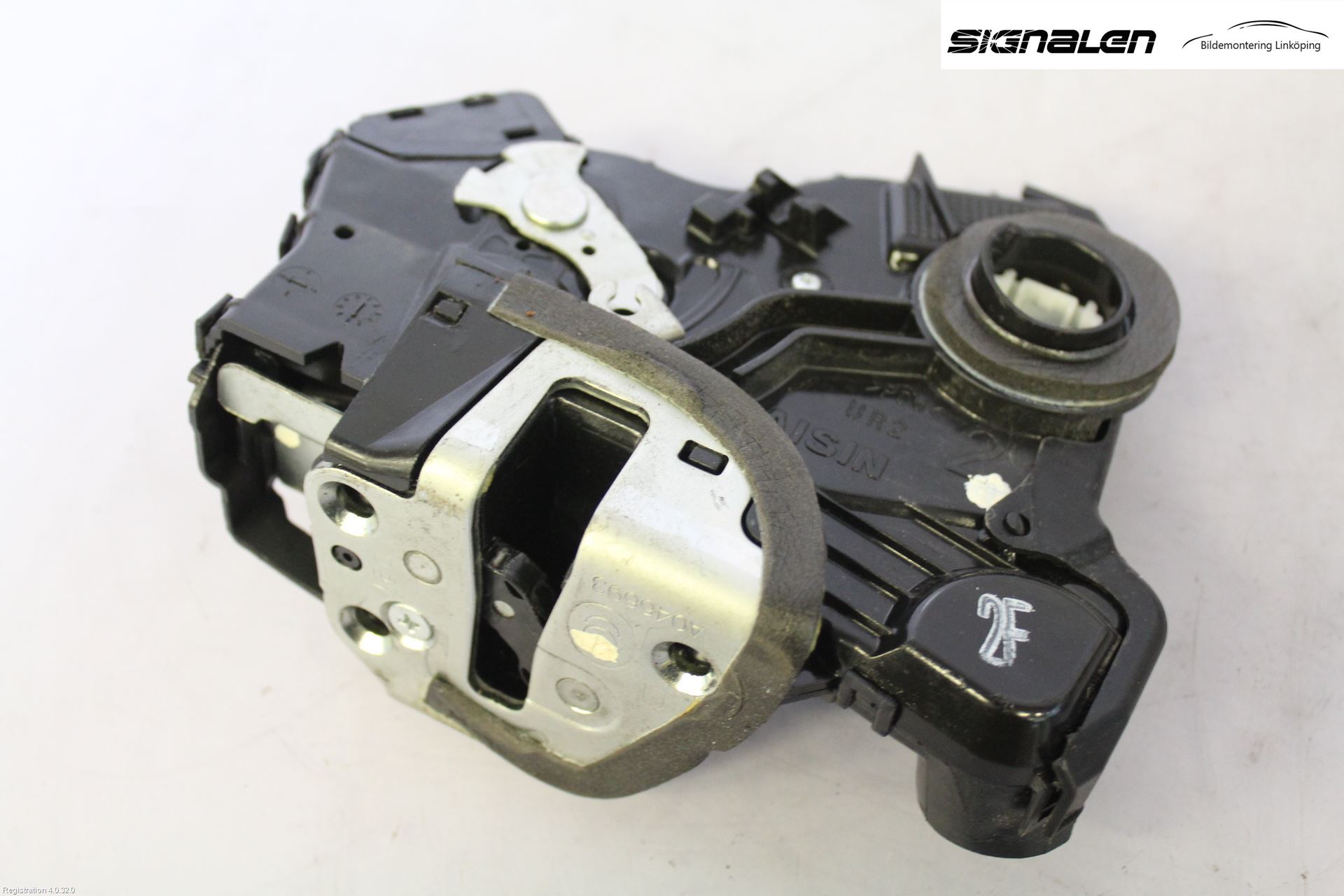 Toyota AURIS 07-09 Låskista-Dörrlås