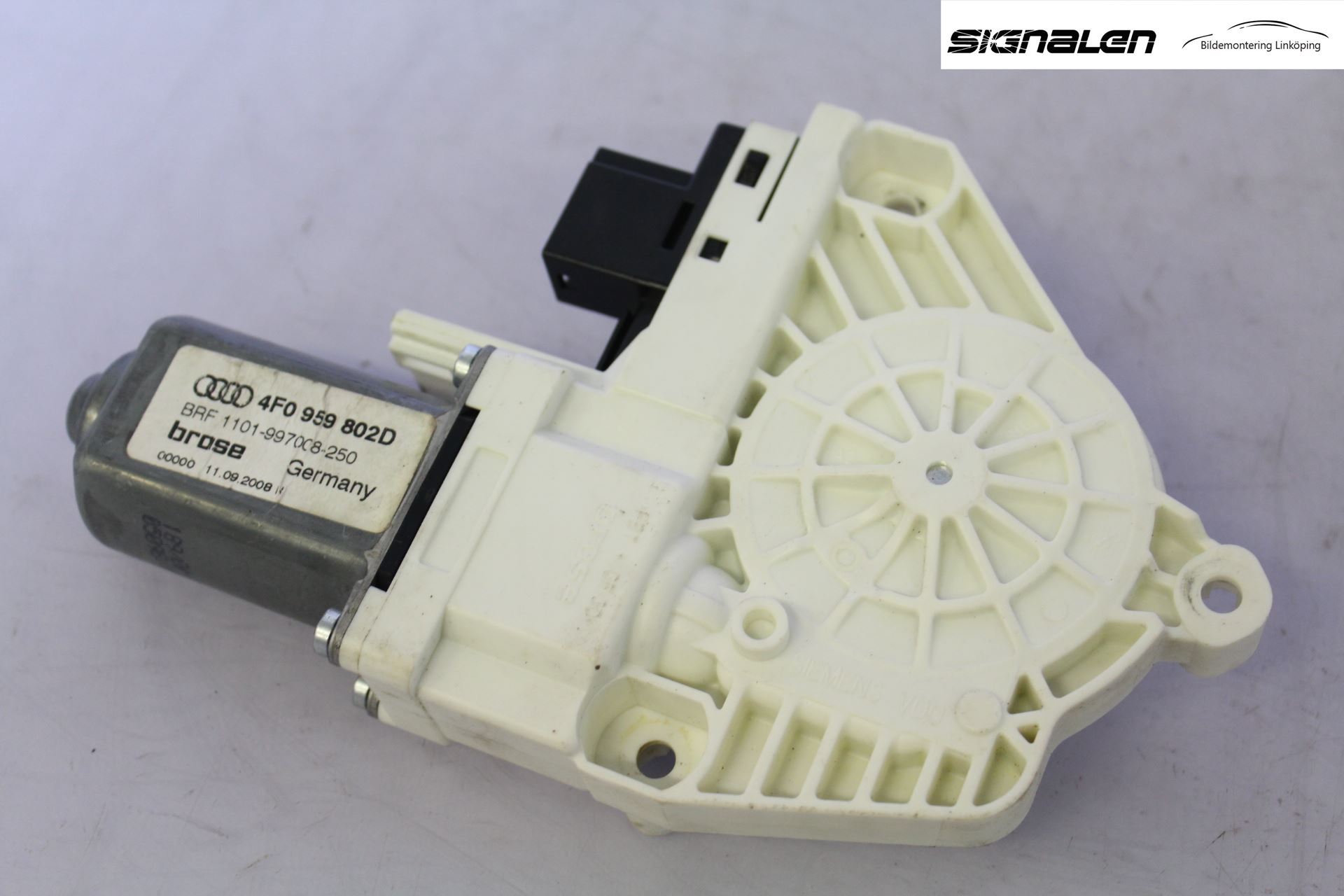 Audi A6/S6     05-11 Fönsterhissmotor