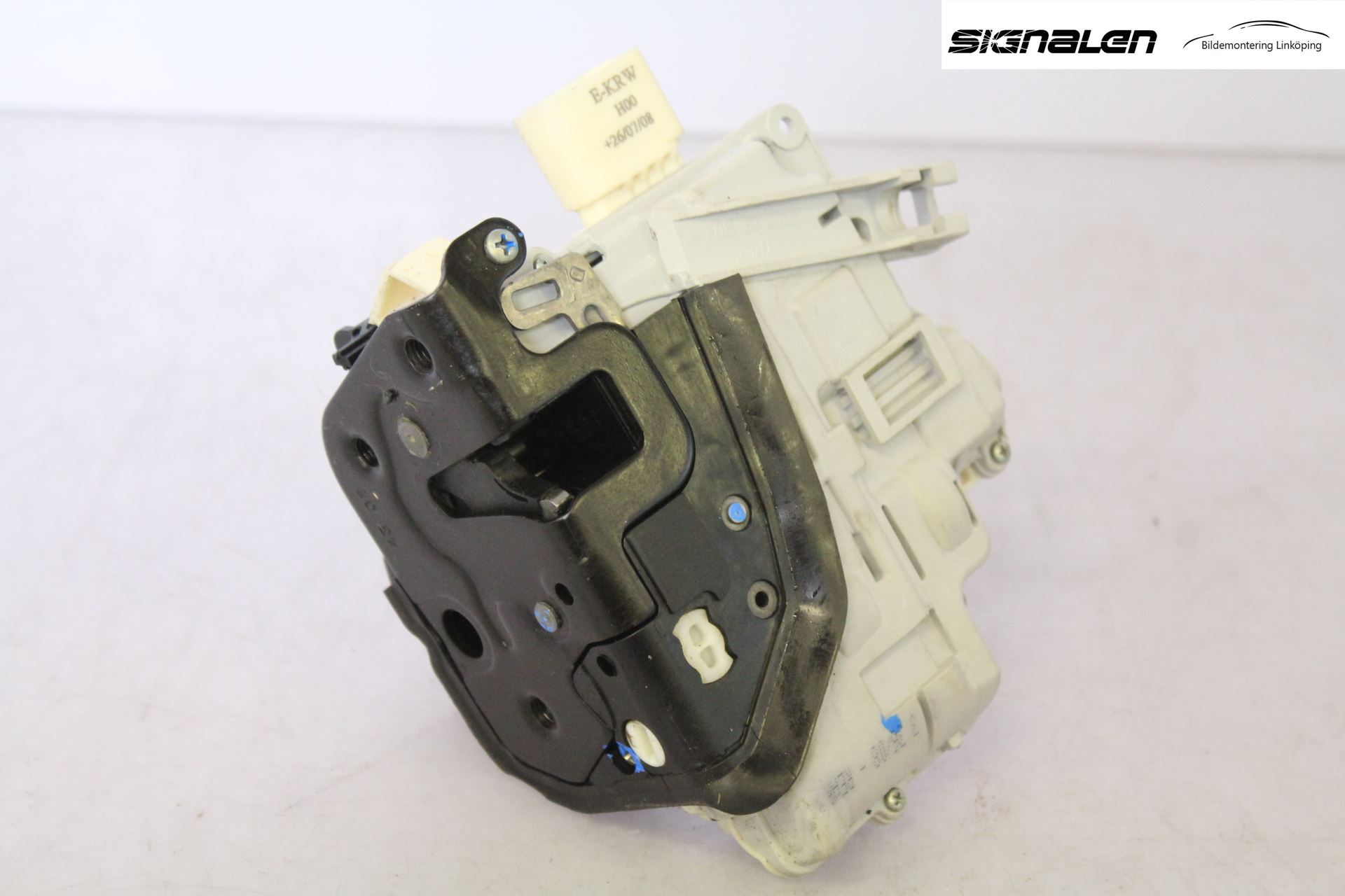 Audi A6/S6     05-11 Låskista-Dörrlås