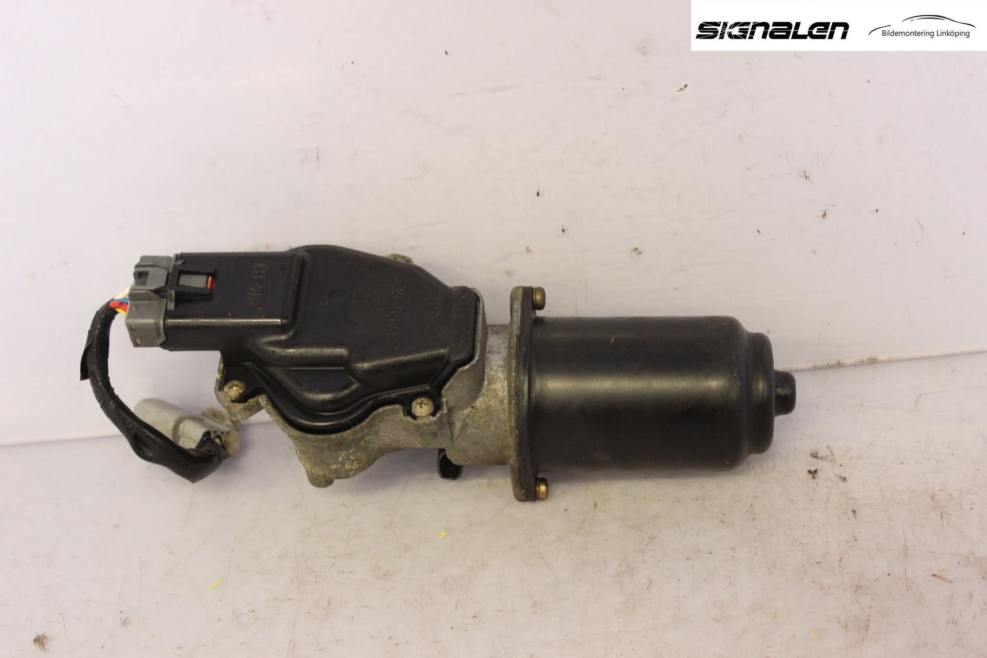 Mitsubishi GRANDIS Torkarmotor Vindruta