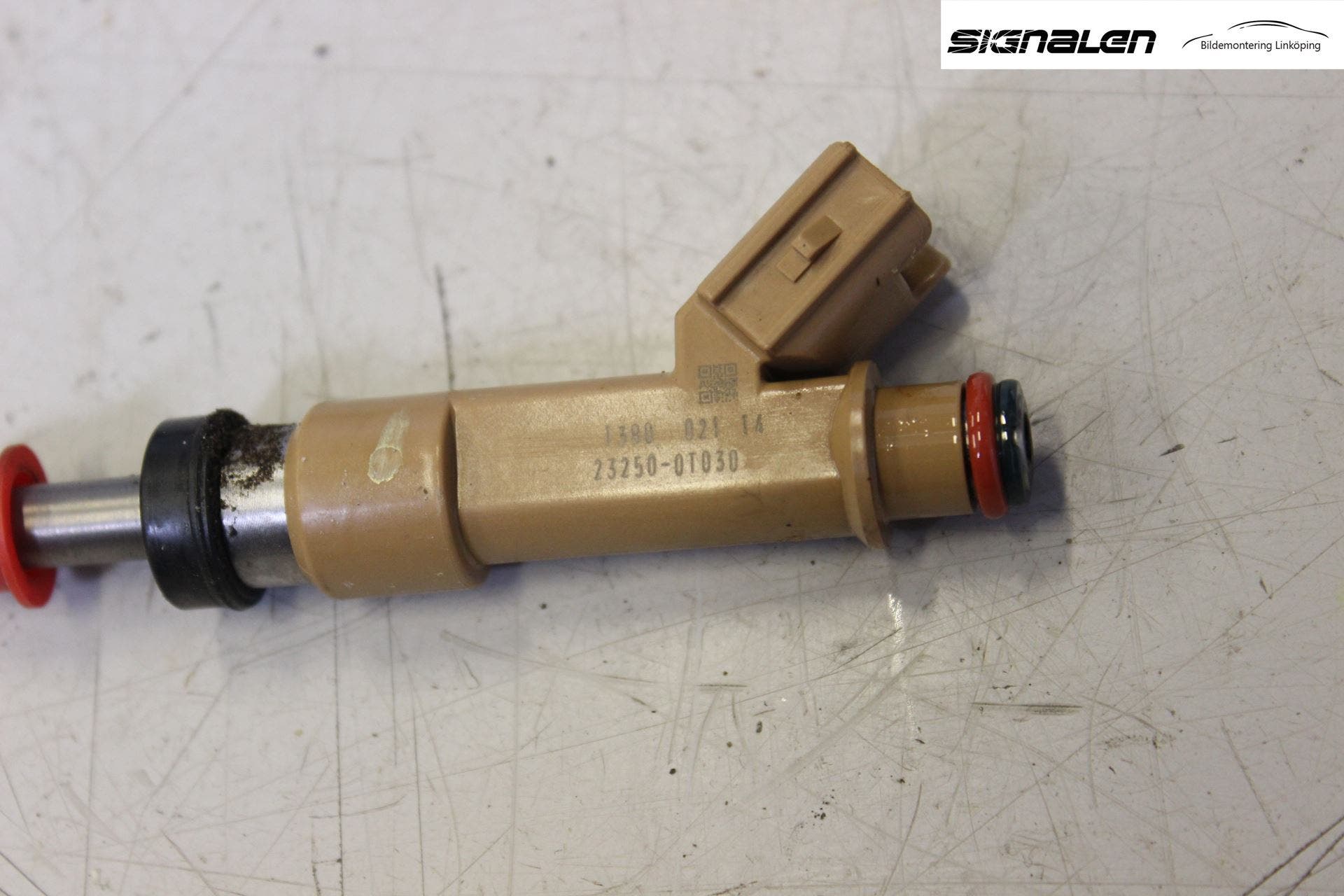 Toyota VERSO 09-18 Injspridare