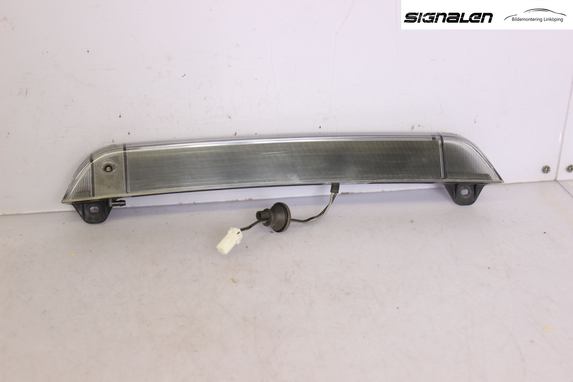 Mitsubishi GRANDIS Bromsljus Bakruta